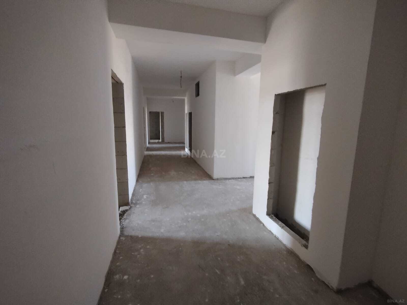 4 otaqlı Yeni tikili, Qara Qarayev m., Bakı