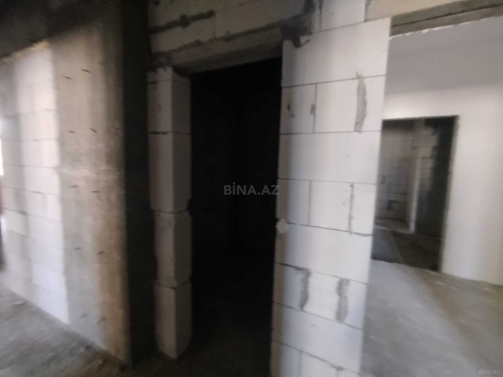 4 otaqlı Yeni tikili, Qara Qarayev m., Bakı