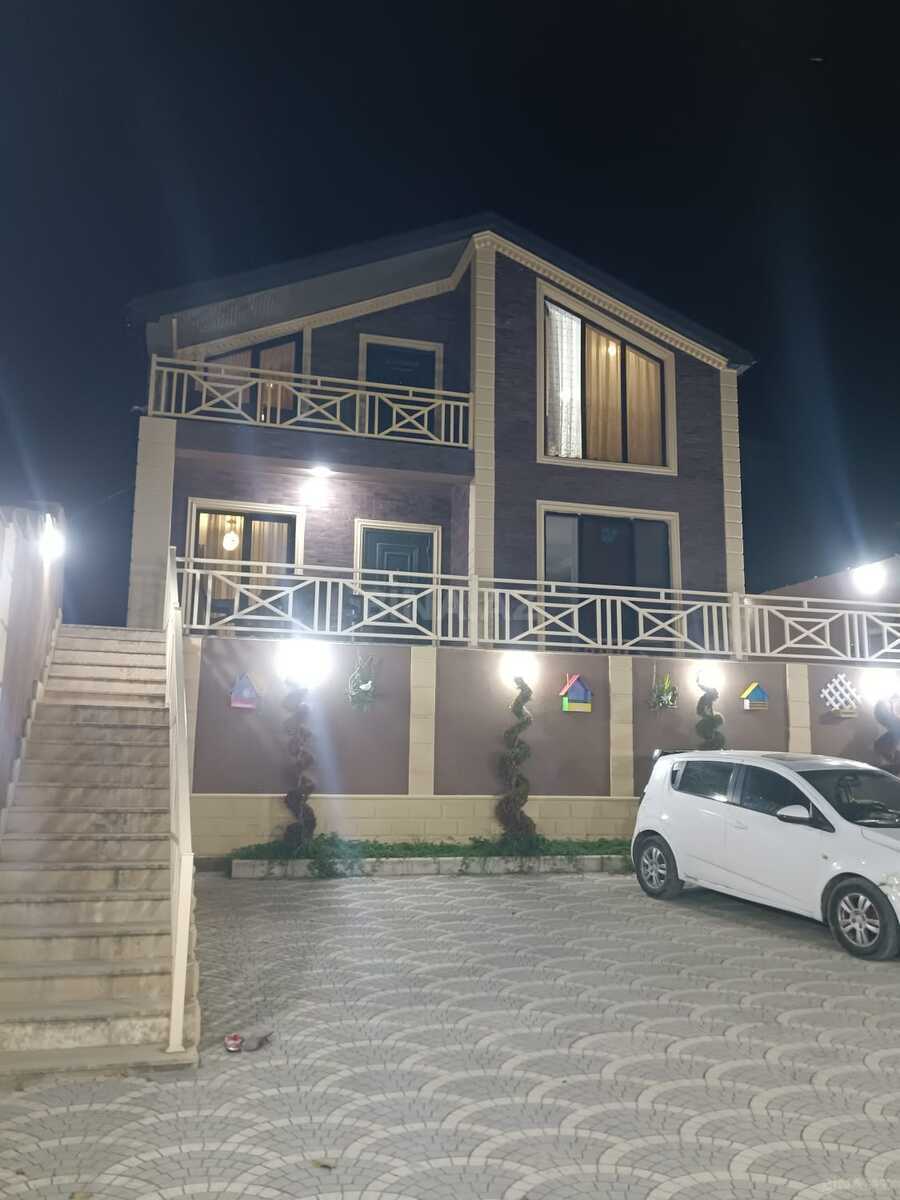 4 otaqlı Həyət evi/Bağ evi, Quba