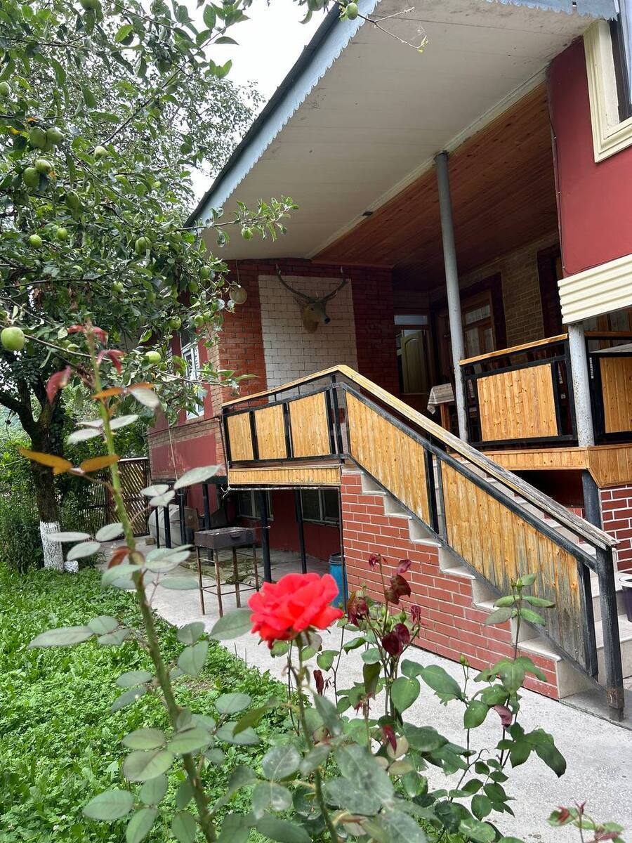 3 otaqlı Həyət evi/Bağ evi, Qax