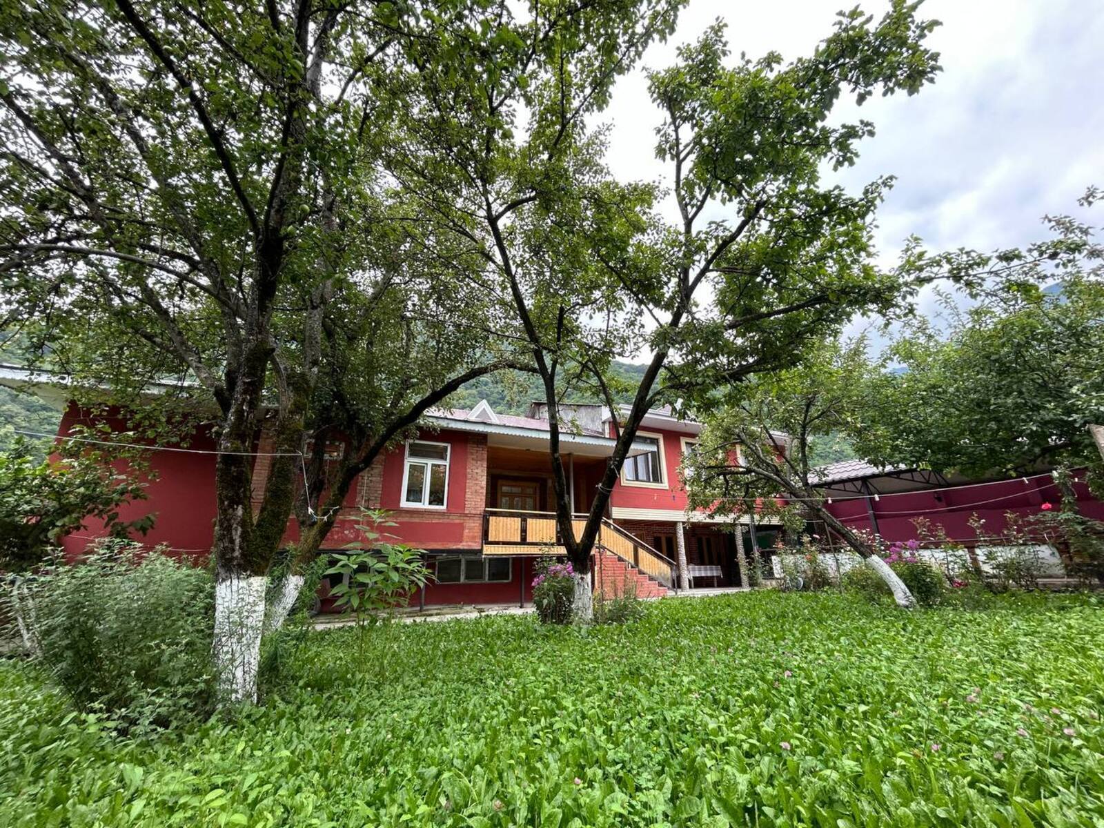 3 otaqlı Həyət evi/Bağ evi, Qax