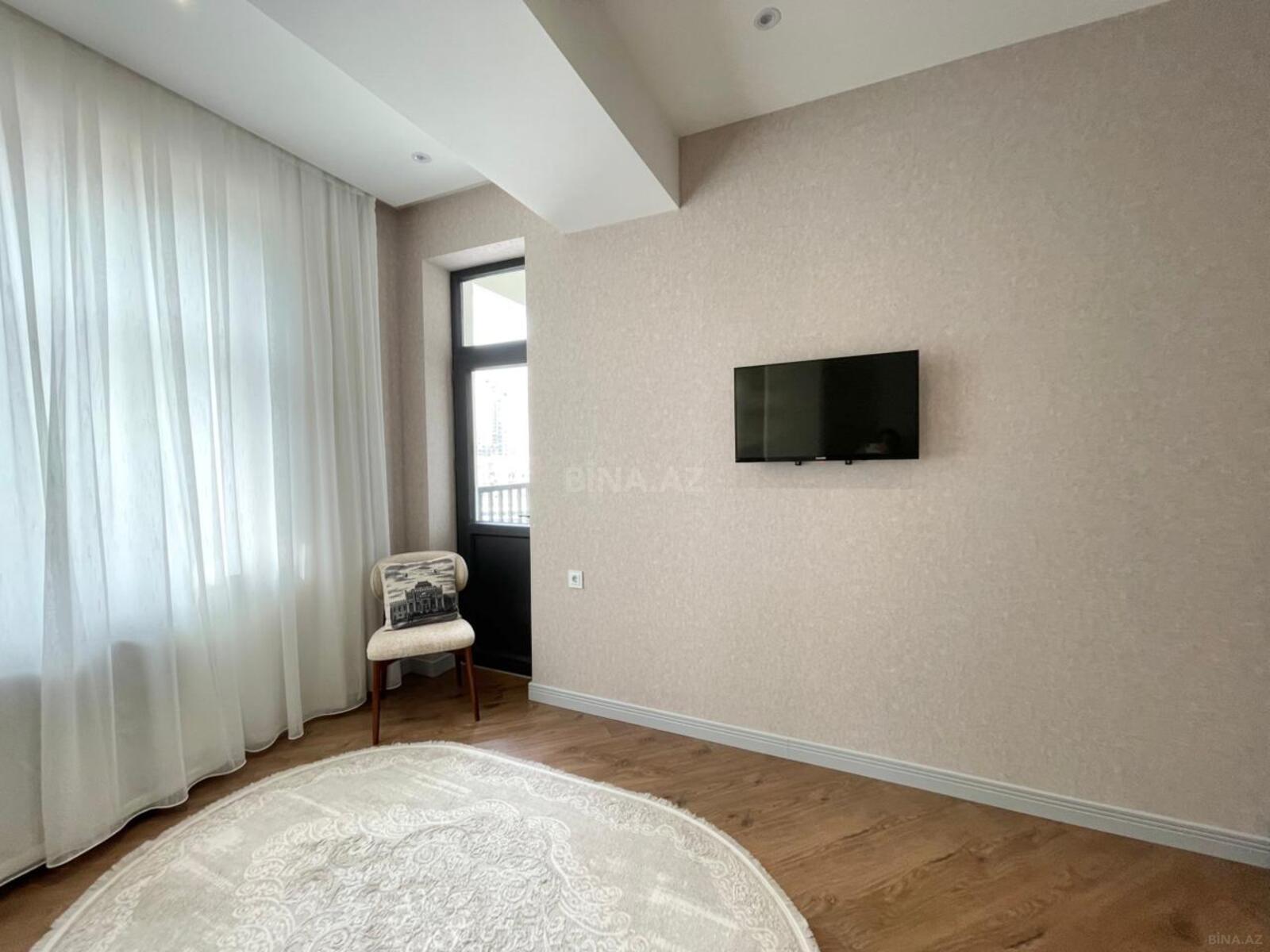 3 otaqlı Yeni tikili, 28 May m., Bakı