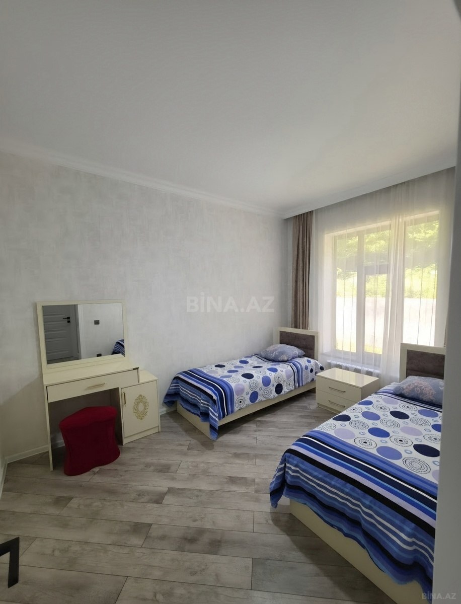 4 otaqlı Həyət evi/Bağ evi, Qax