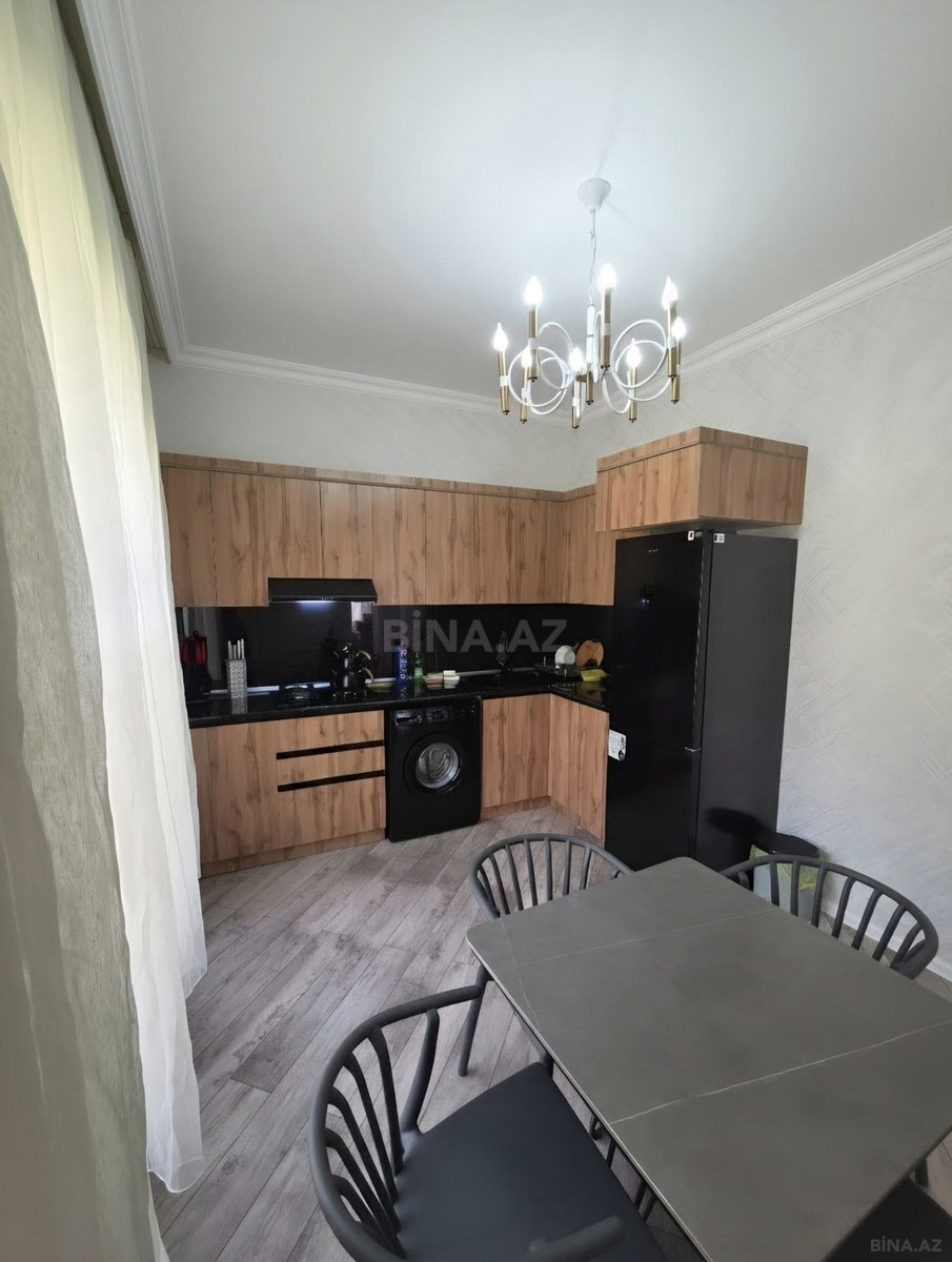 4 otaqlı Həyət evi/Bağ evi, Qax
