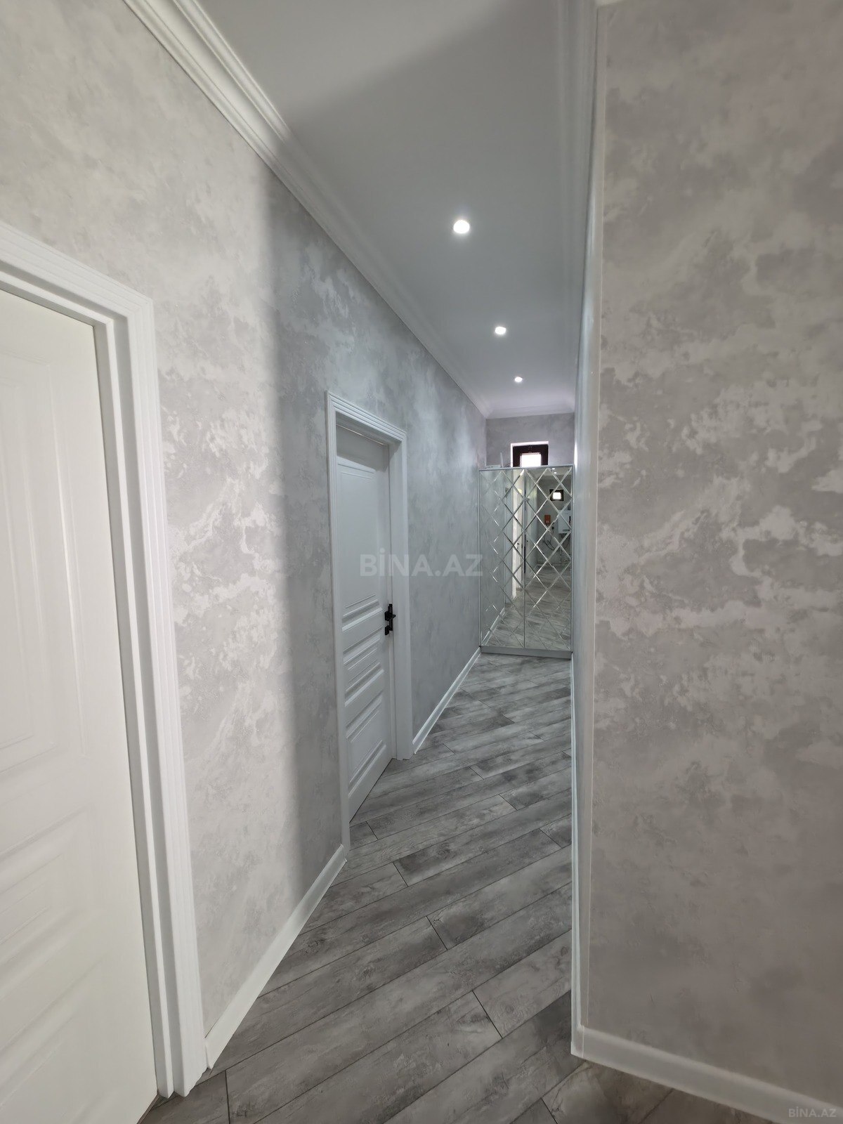 4 otaqlı Həyət evi/Bağ evi, Qax