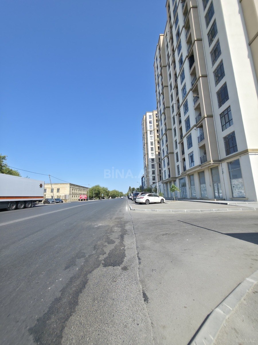 3 otaqlı Yeni tikili, Bakıxanov q., Bakı