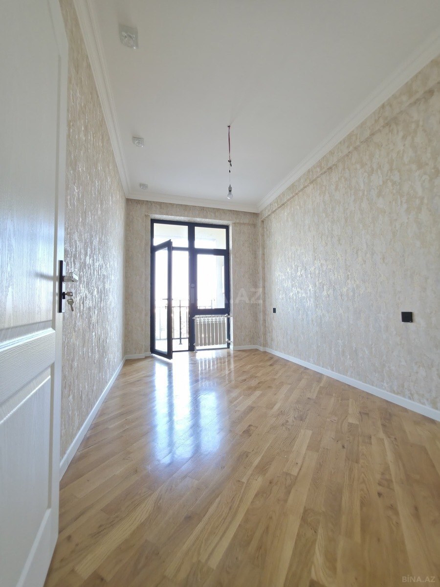 3 otaqlı Yeni tikili, Bakıxanov q., Bakı