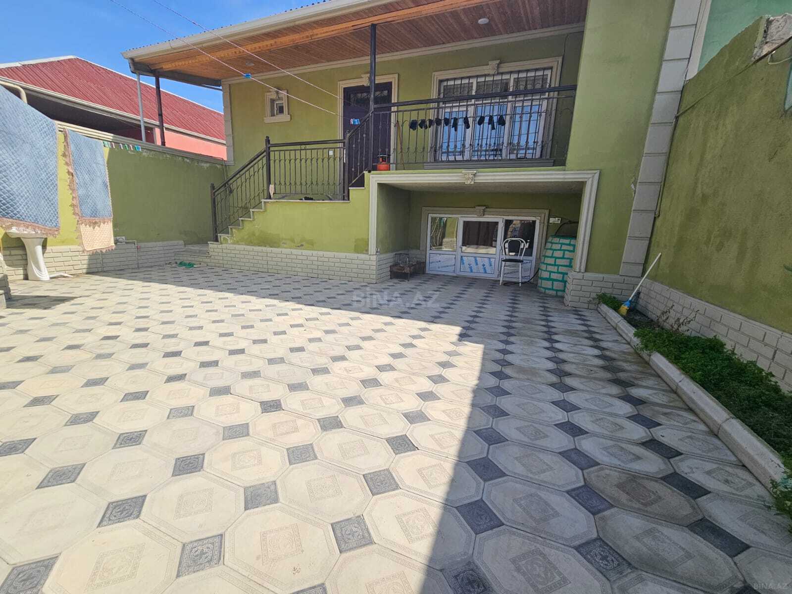 3 otaqlı Həyət evi/Bağ evi, M.Ə.Rəsulzadə q., Bakı