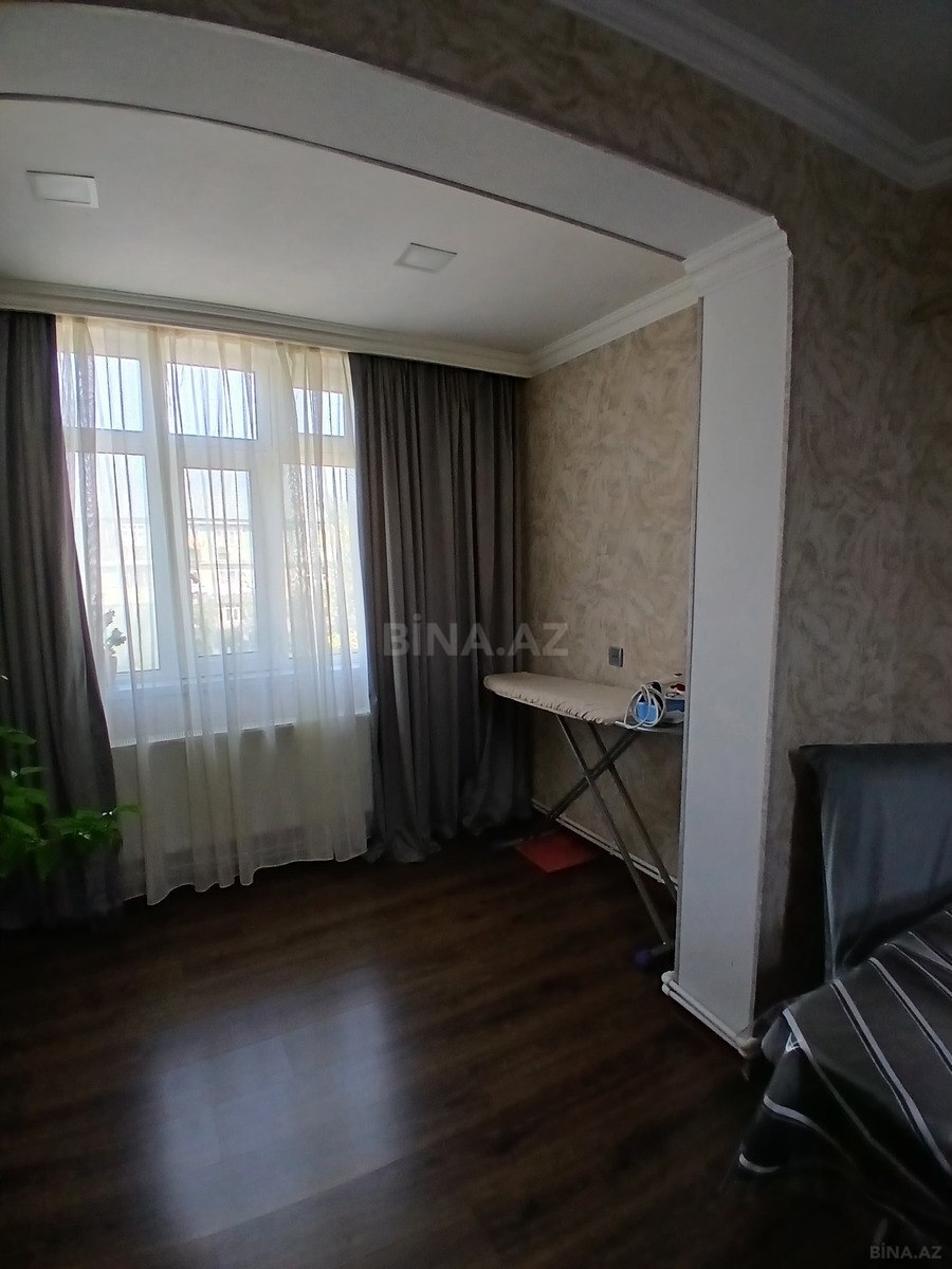 3 otaqlı Köhnə tikili, Xırdalan