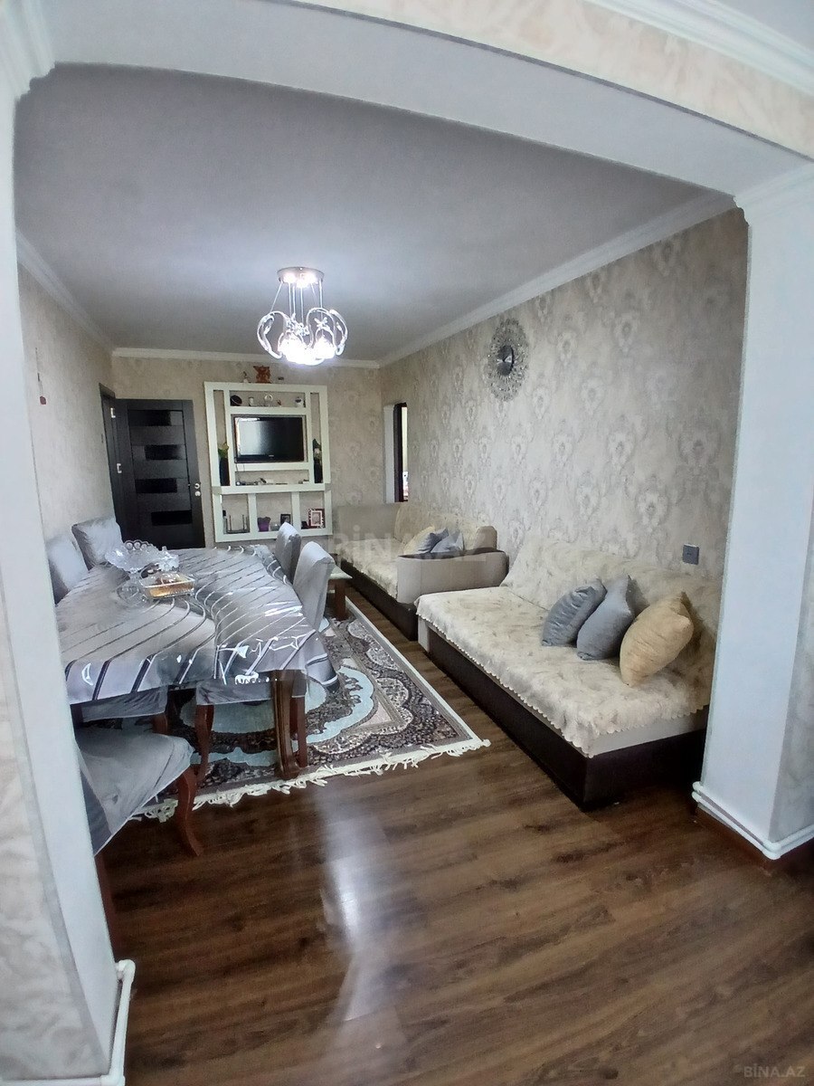 3 otaqlı Köhnə tikili, Xırdalan