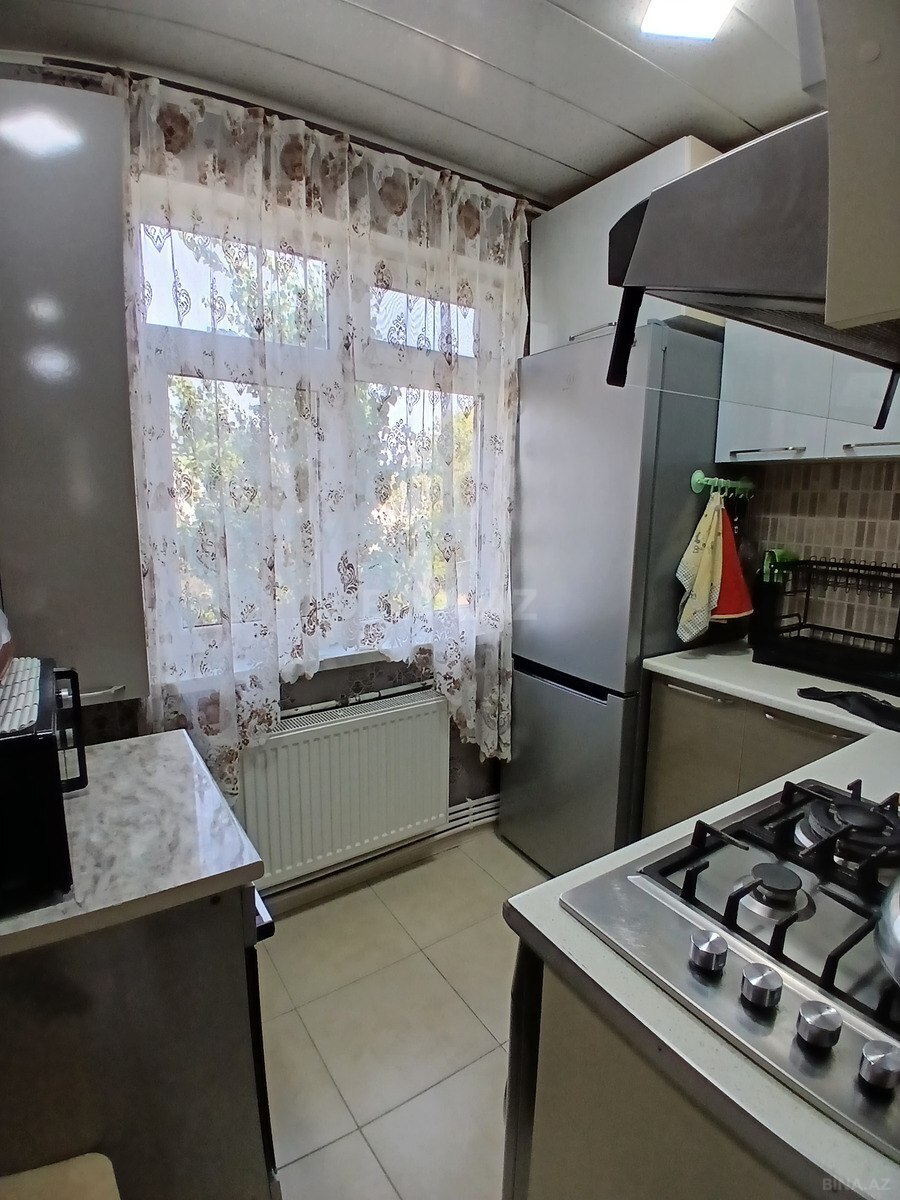 3 otaqlı Köhnə tikili, Xırdalan