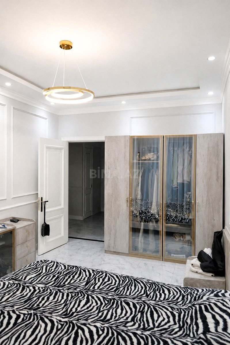 3 otaqlı Yeni tikili, 8 Noyabr m., Bakı