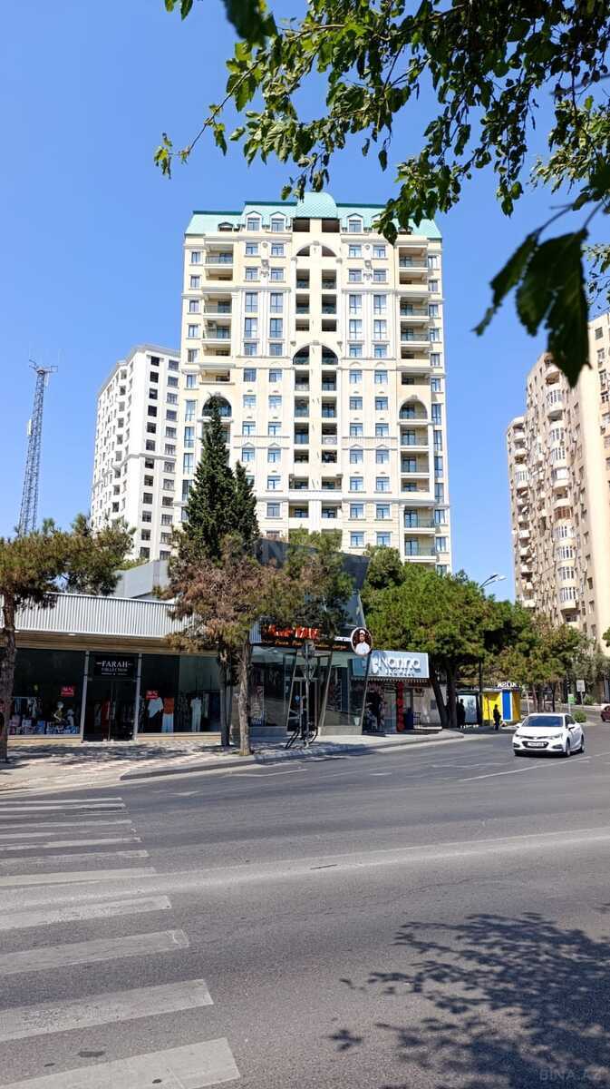 3 otaqlı Yeni tikili, Azadlıq Prospekti m., Bakı