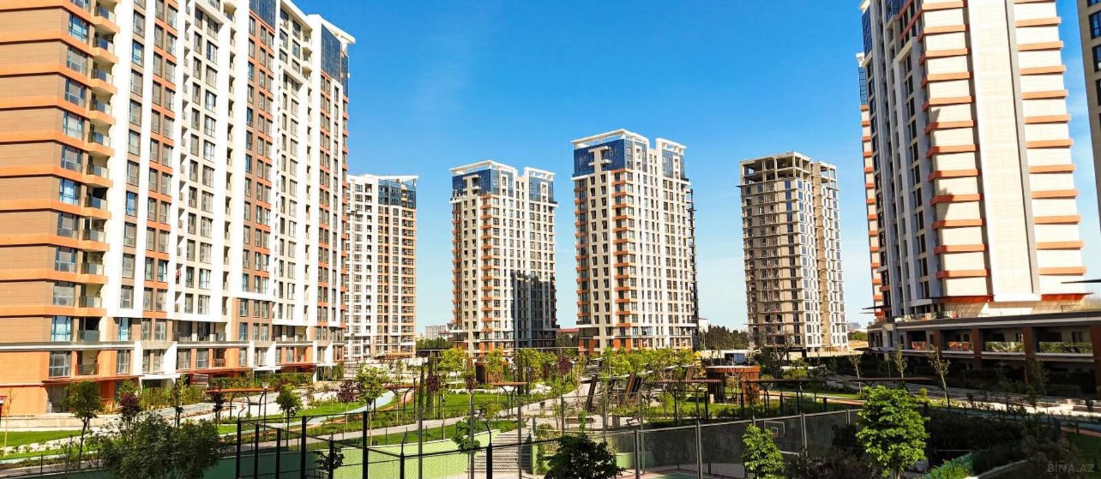 3 otaqlı Yeni tikili, Bakmil m., Bakı