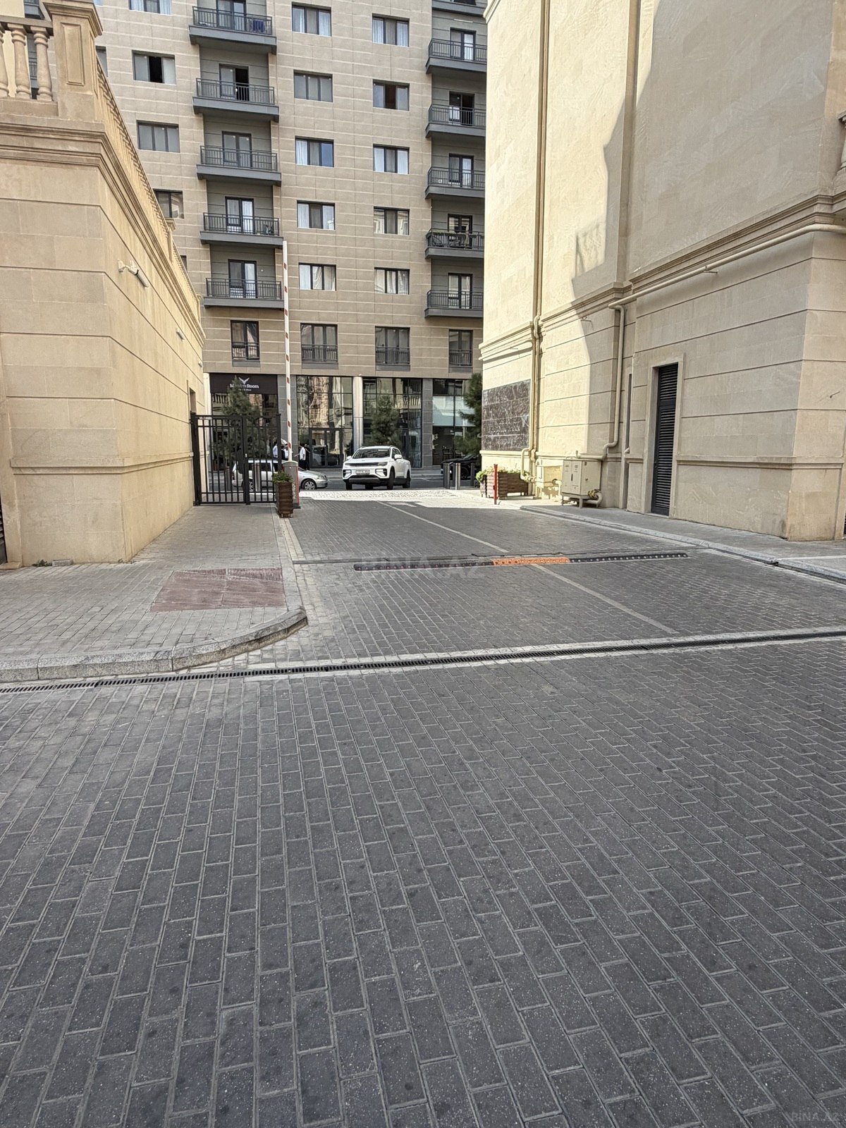 3 otaqlı Yeni tikili, Ağ şəhər q., Bakı