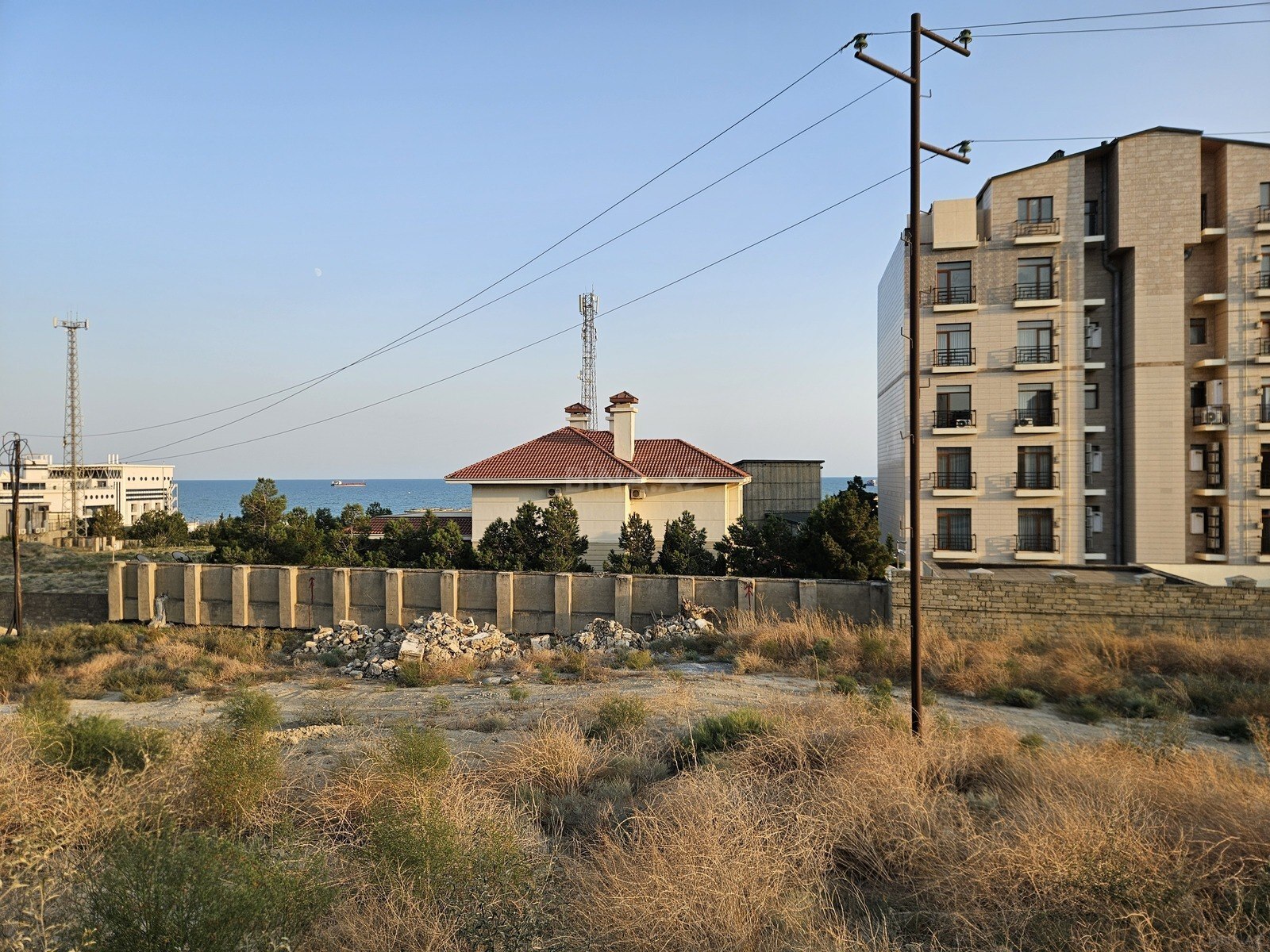 Torpaq Şıxov q., Bakı