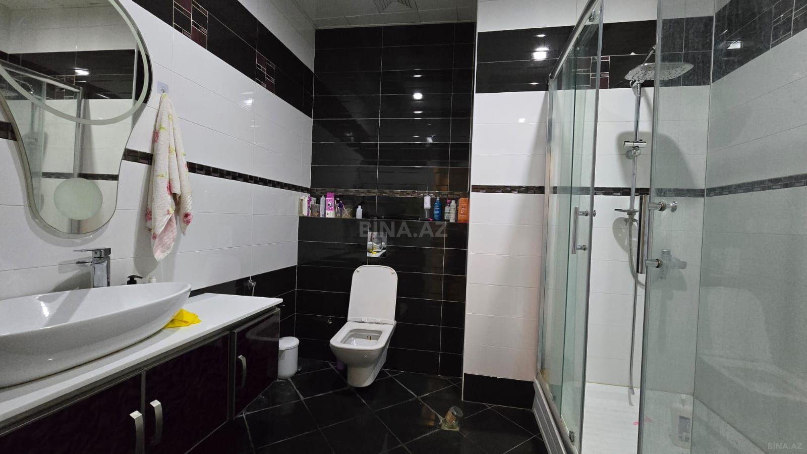 3 otaqlı Yeni tikili, 8 Noyabr m., Bakı