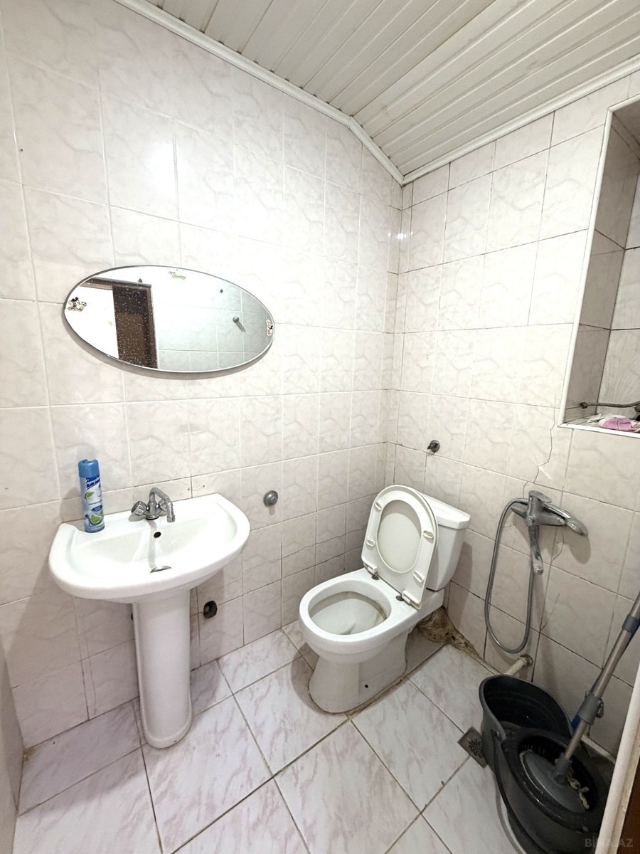 2 otaqlı Köhnə tikili, 28 May m., Bakı