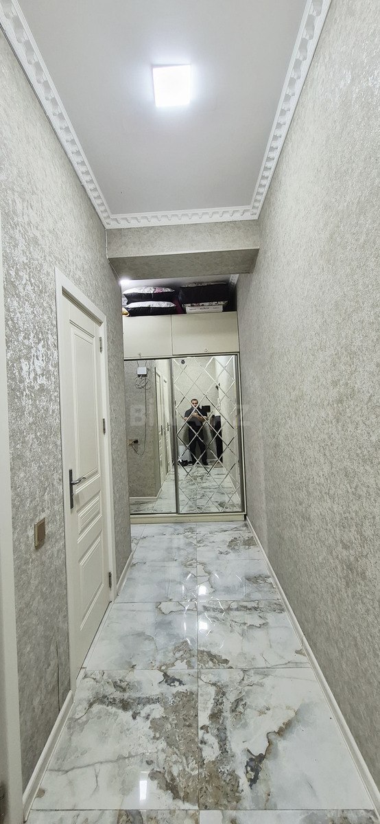 3 otaqlı Yeni tikili, Xırdalan