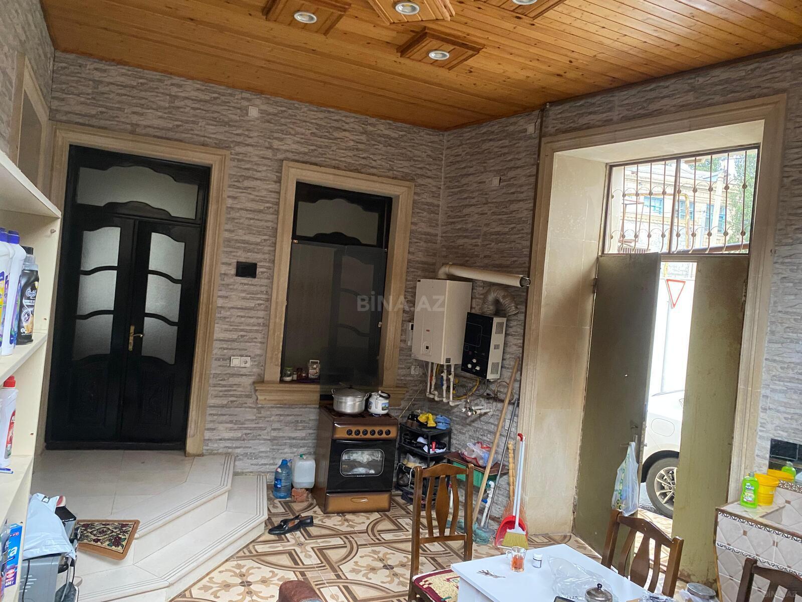 6 otaqlı Həyət evi/Bağ evi, Gəncə