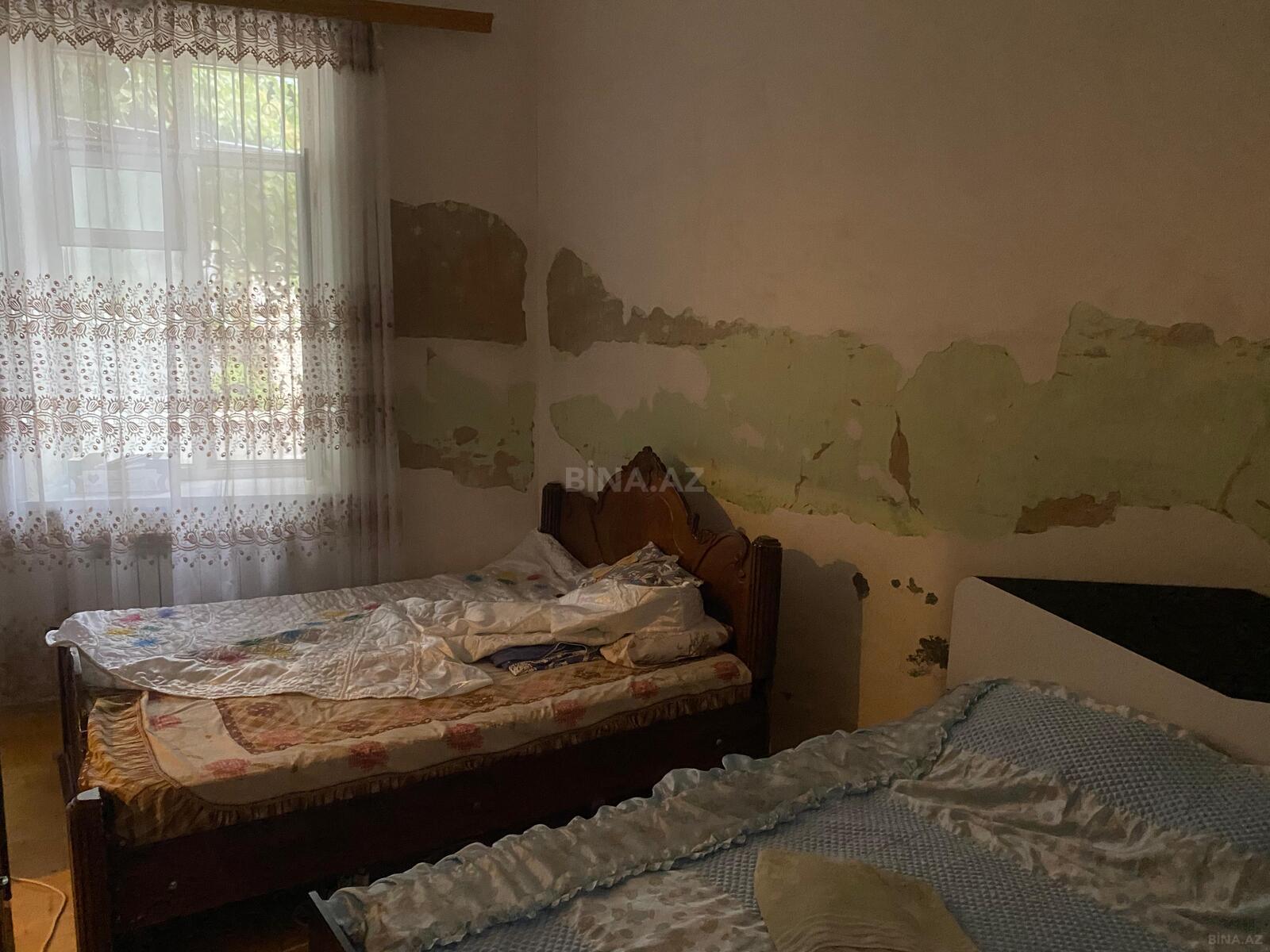 6 otaqlı Həyət evi/Bağ evi, Gəncə