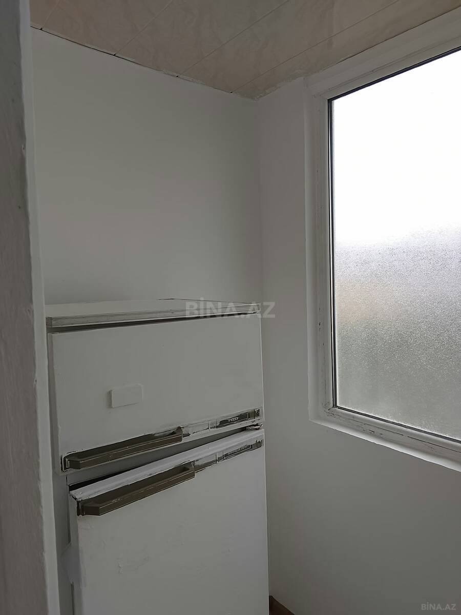 1 otaqlı Köhnə tikili, İnşaatçılar m., Bakı
