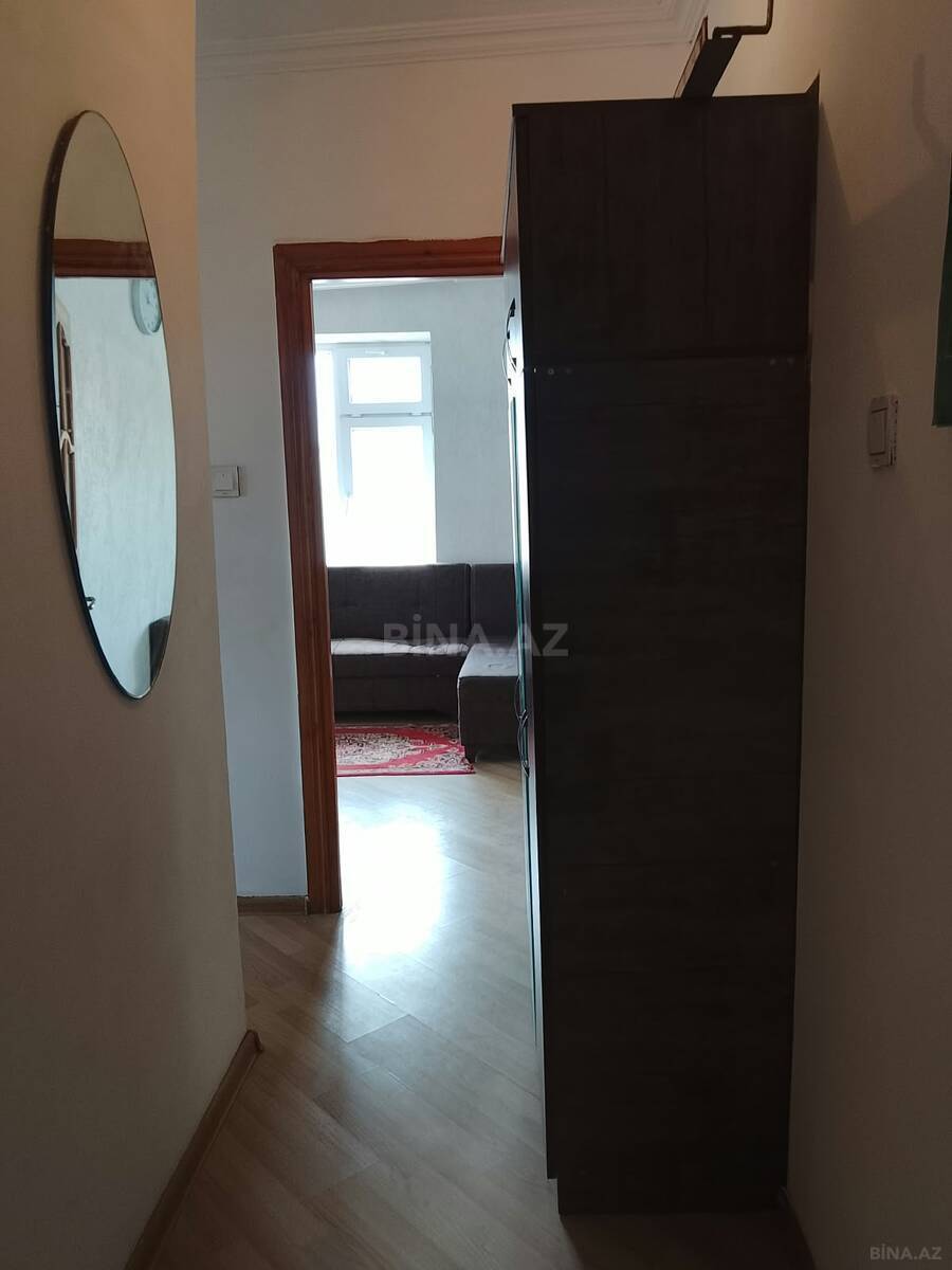 1 otaqlı Köhnə tikili, İnşaatçılar m., Bakı