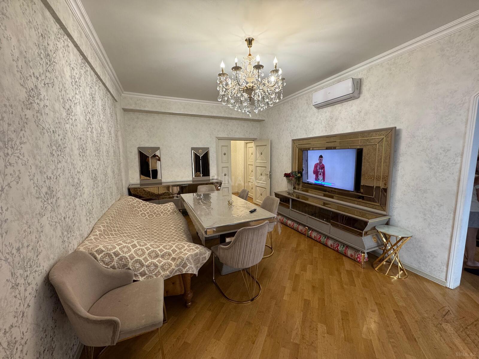 3 otaqlı Yeni tikili, Qara Qarayev m., Bakı