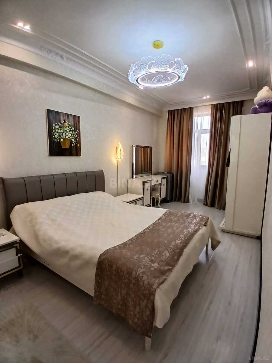 3 otaqlı Yeni tikili, Şah İsmayıl Xətai m., Bakı