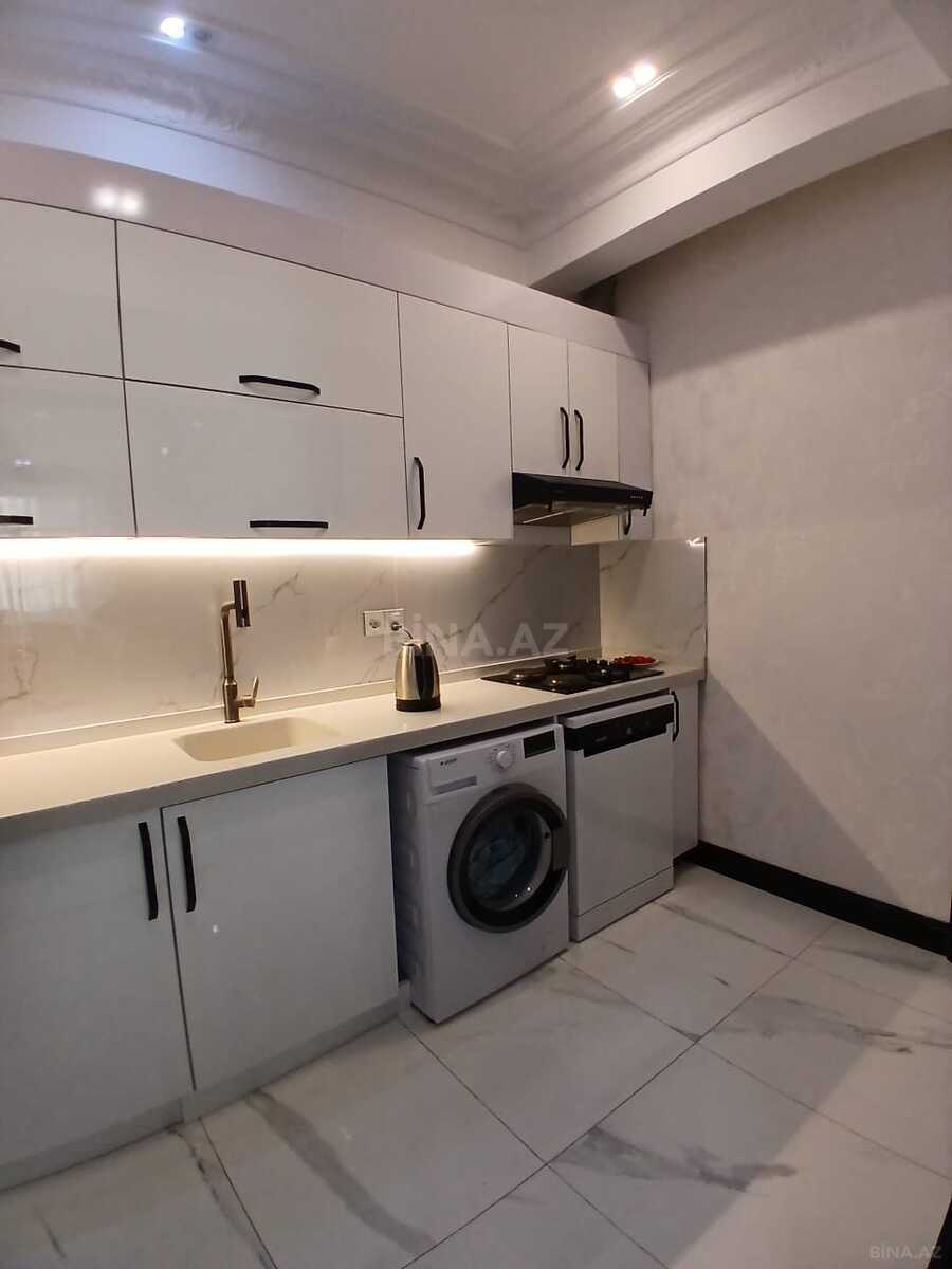 3 otaqlı Yeni tikili, Şah İsmayıl Xətai m., Bakı