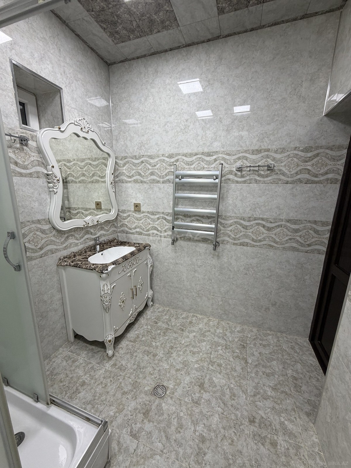 3 otaqlı Həyət evi/Bağ evi, Lökbatan q., Bakı