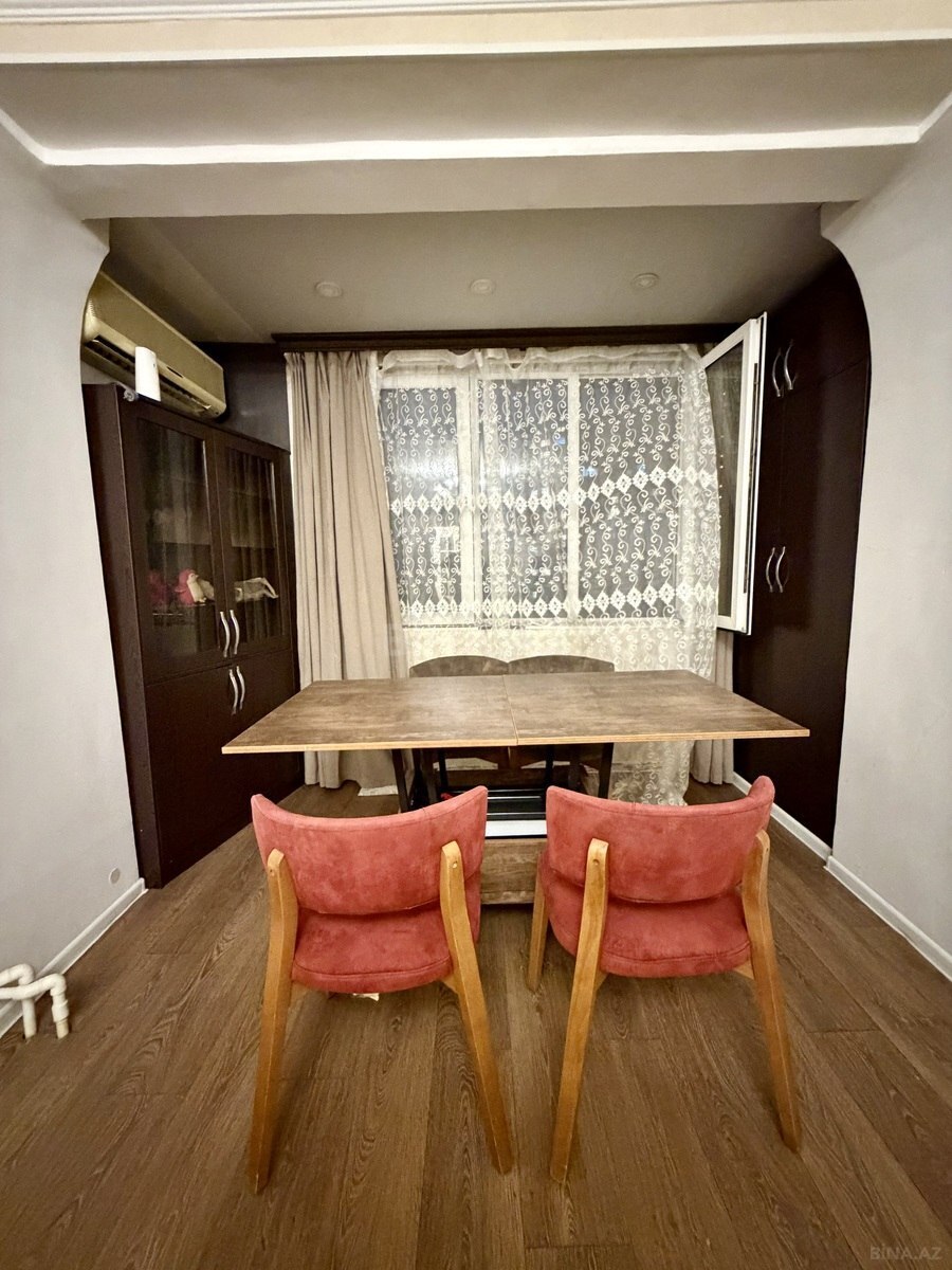 2 otaqlı Köhnə tikili, İçəri Şəhər m., Bakı