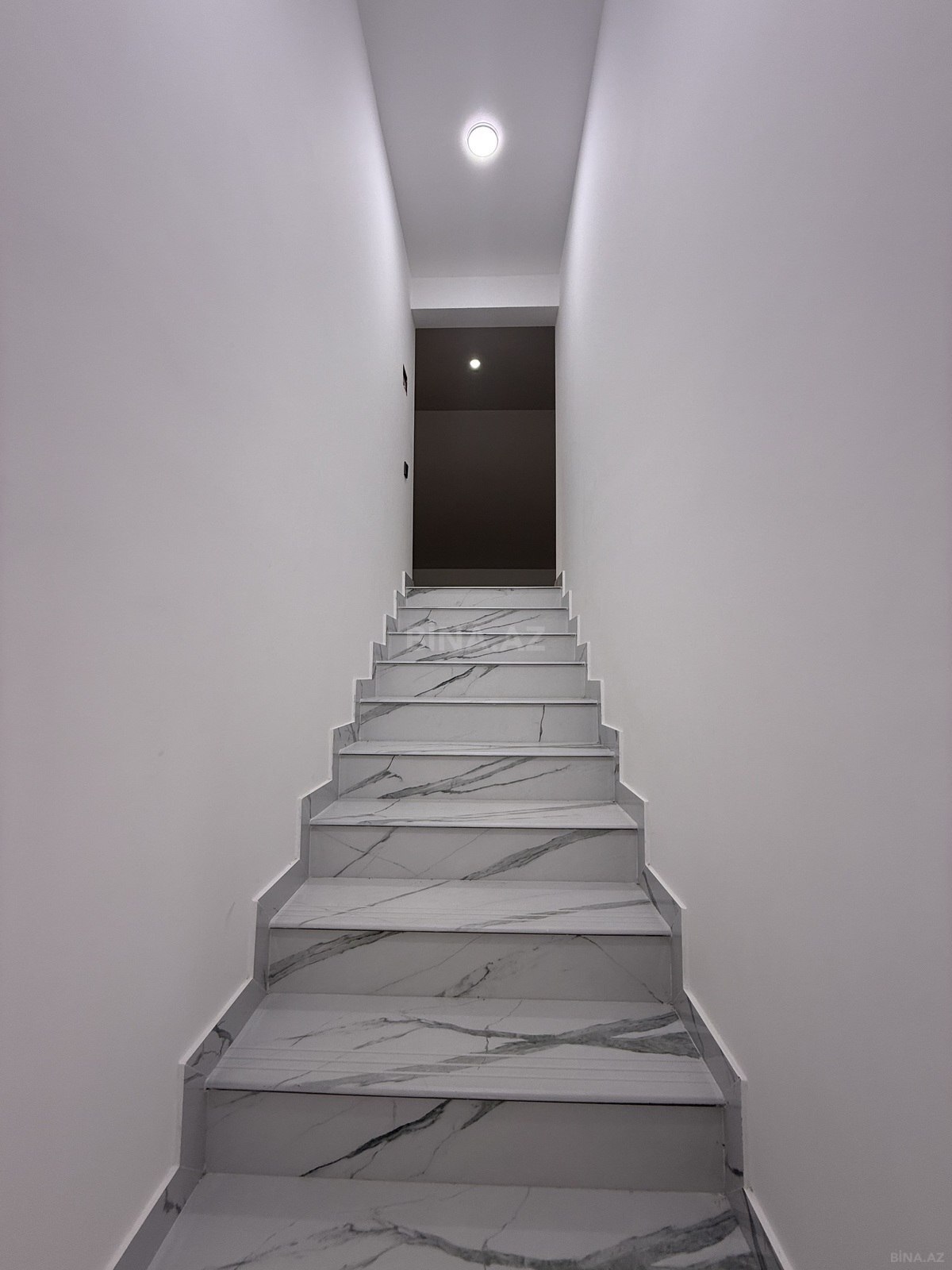 6 otaqlı Həyət evi/Bağ evi, Mehdiabad q., Bakı