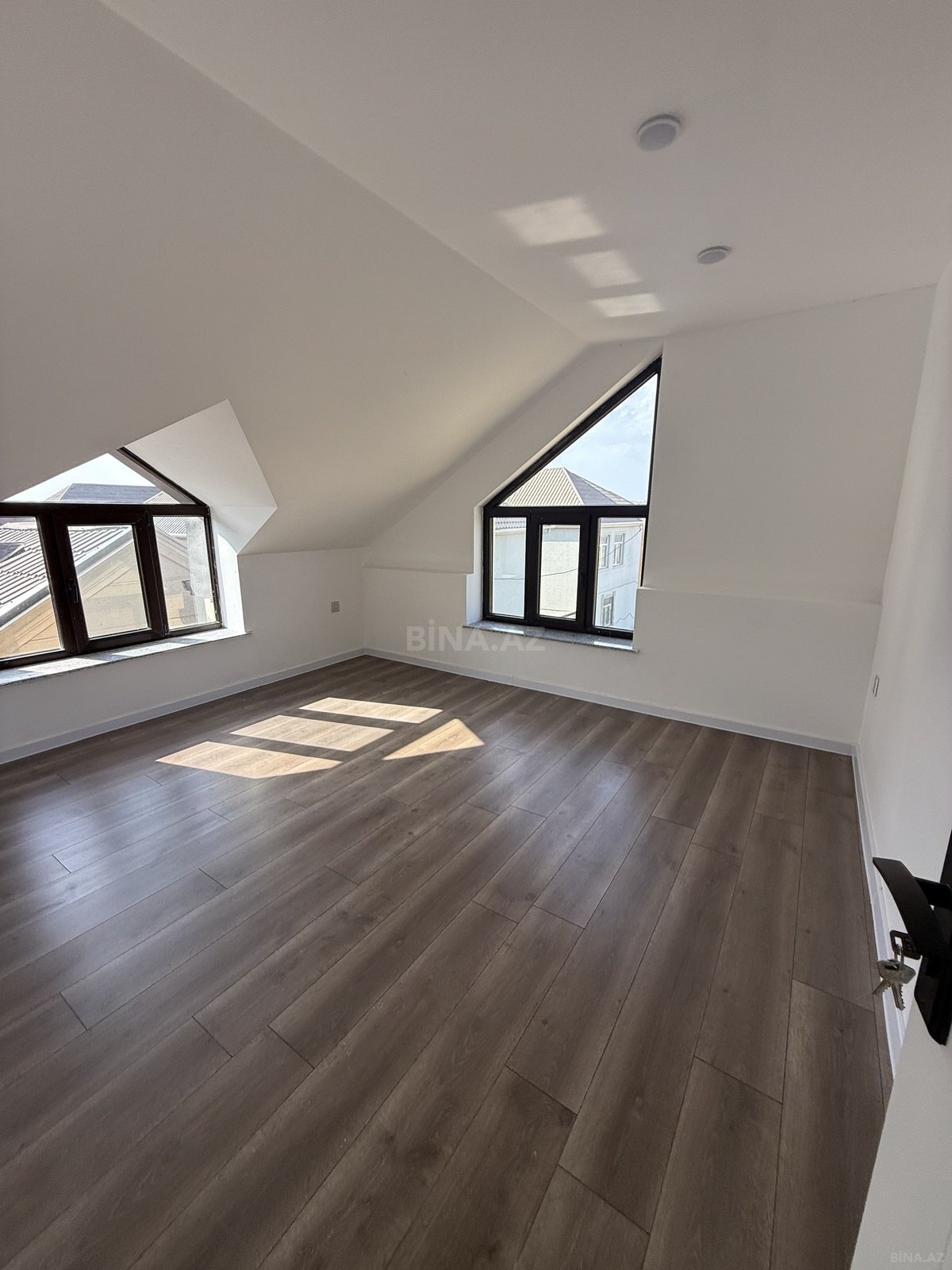 6 otaqlı Həyət evi/Bağ evi, Mehdiabad q., Bakı