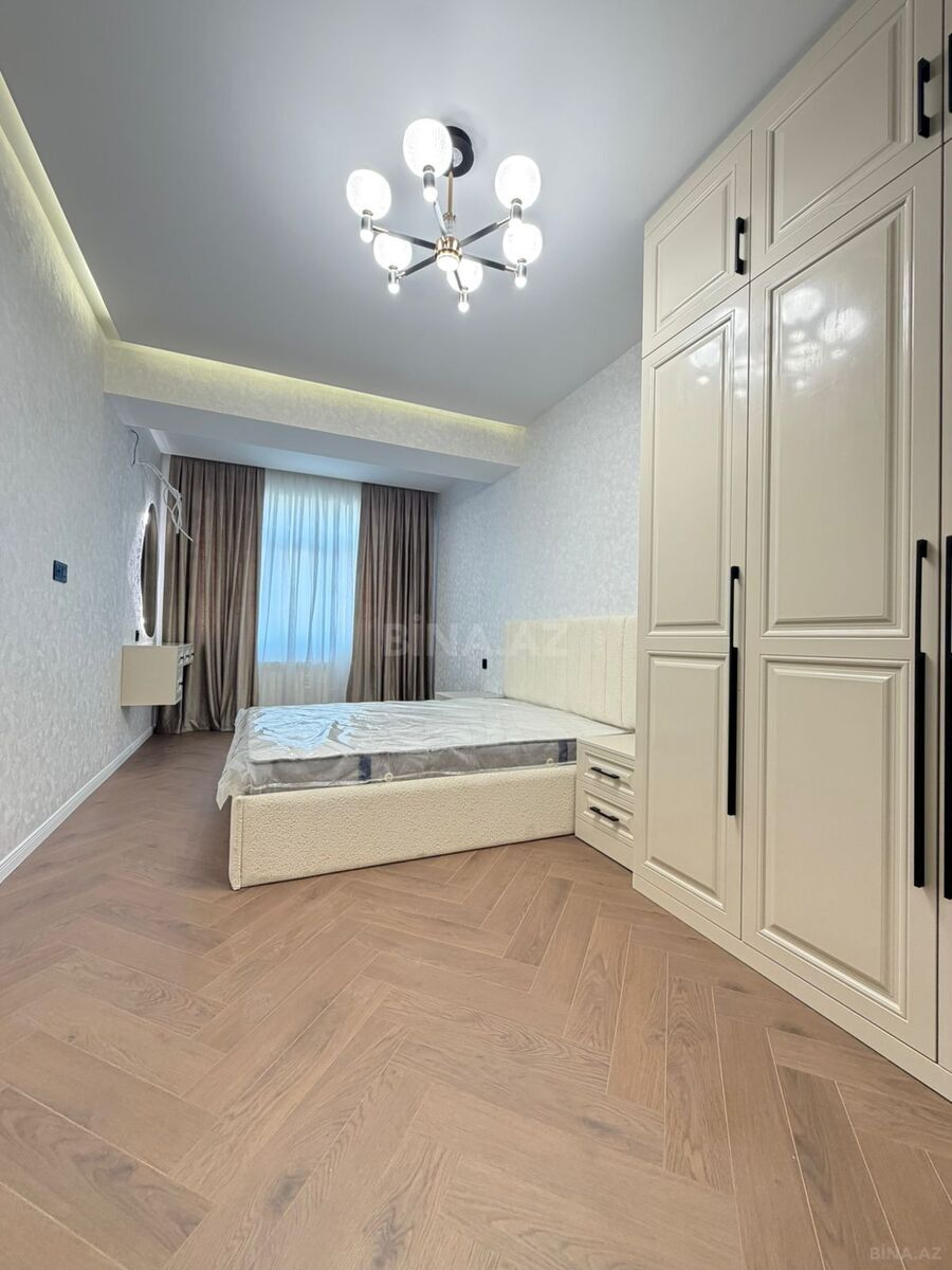 3 otaqlı Yeni tikili, Neftçilər m., Bakı