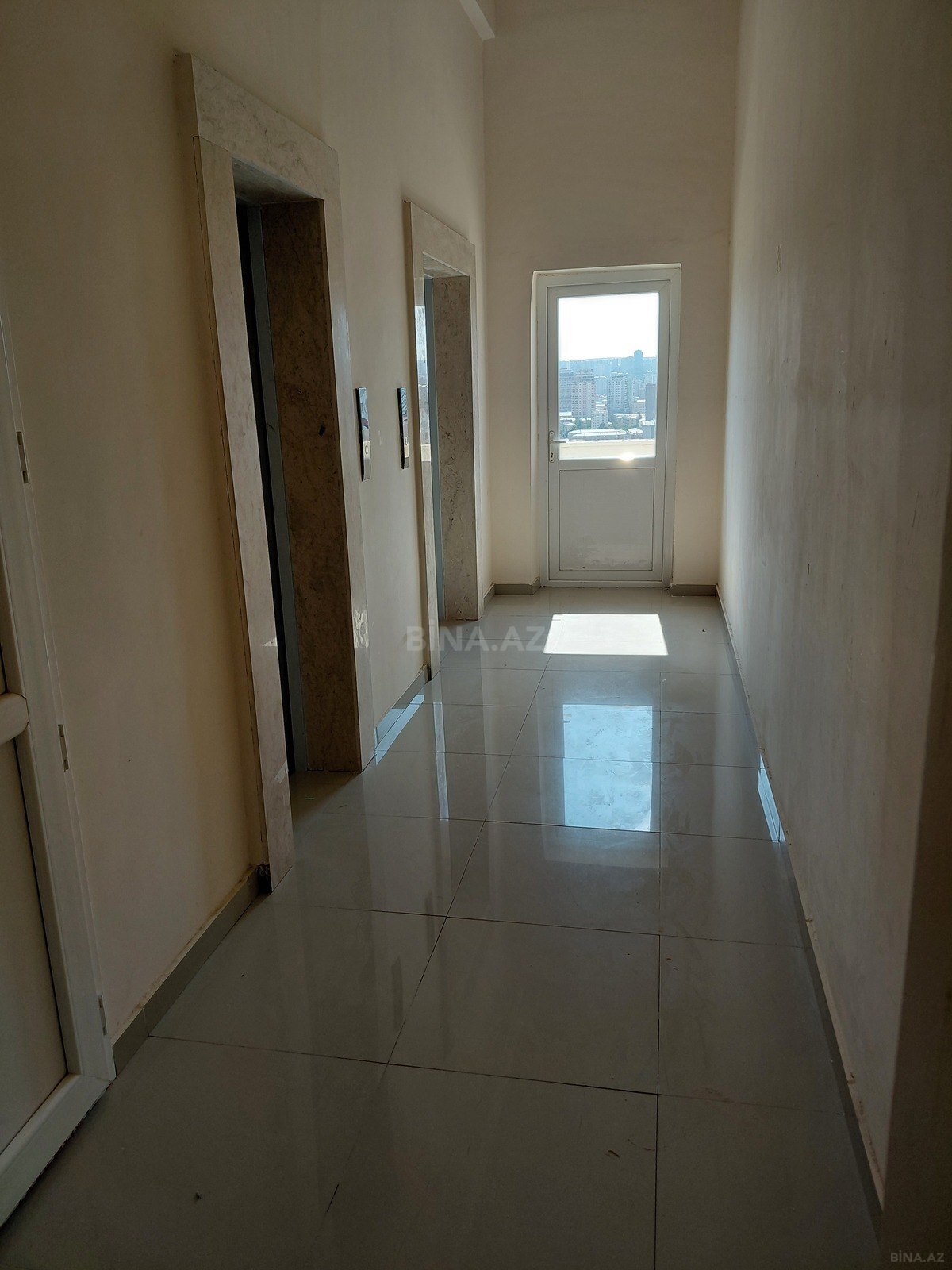 2 otaqlı Yeni tikili, Şah İsmayıl Xətai m., Bakı