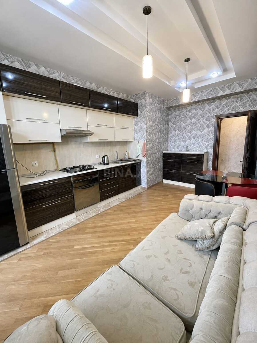 3 otaqlı Yeni tikili, İnşaatçılar m., Bakı