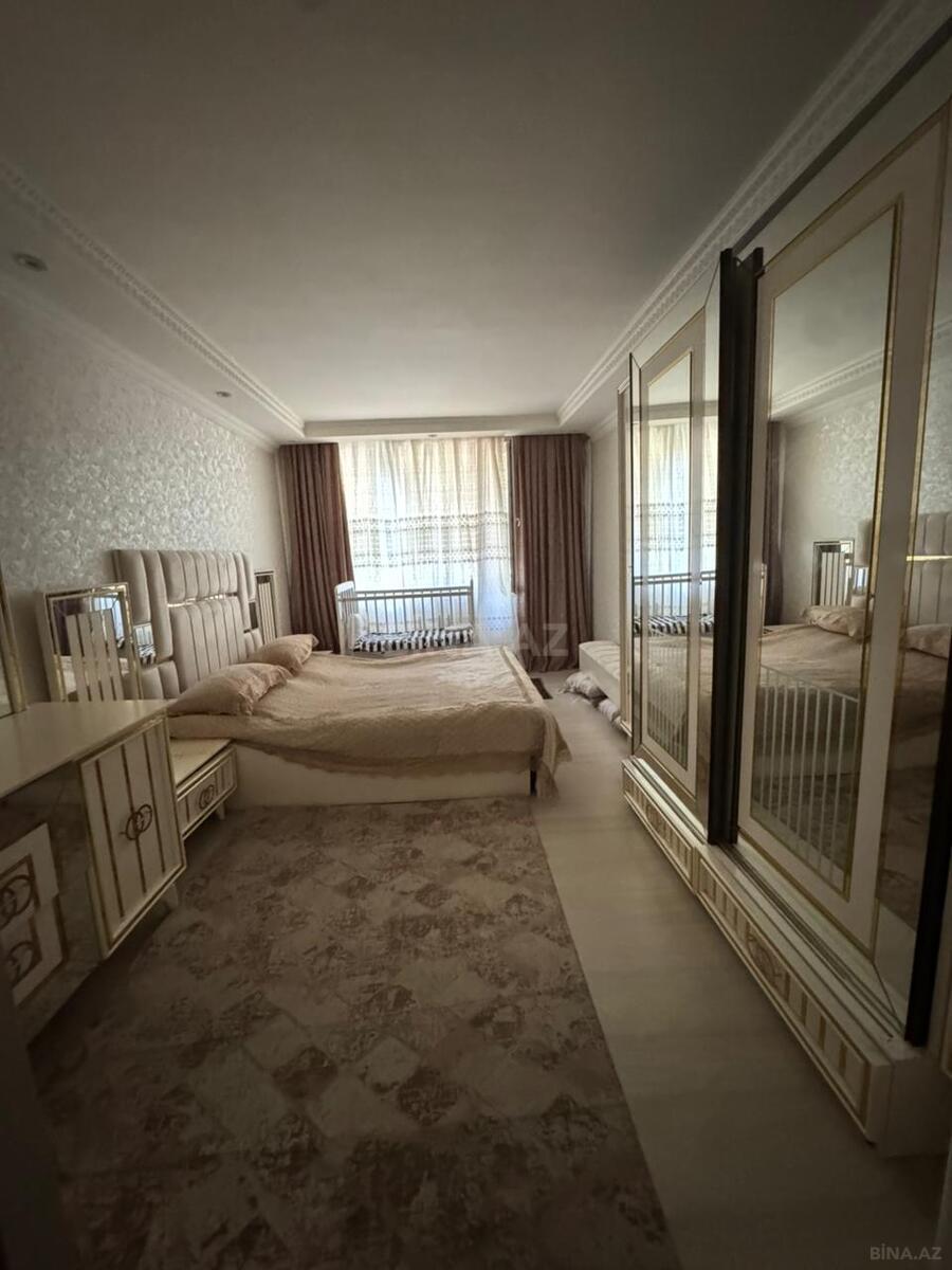 3 otaqlı Köhnə tikili, Qara Qarayev m., Bakı