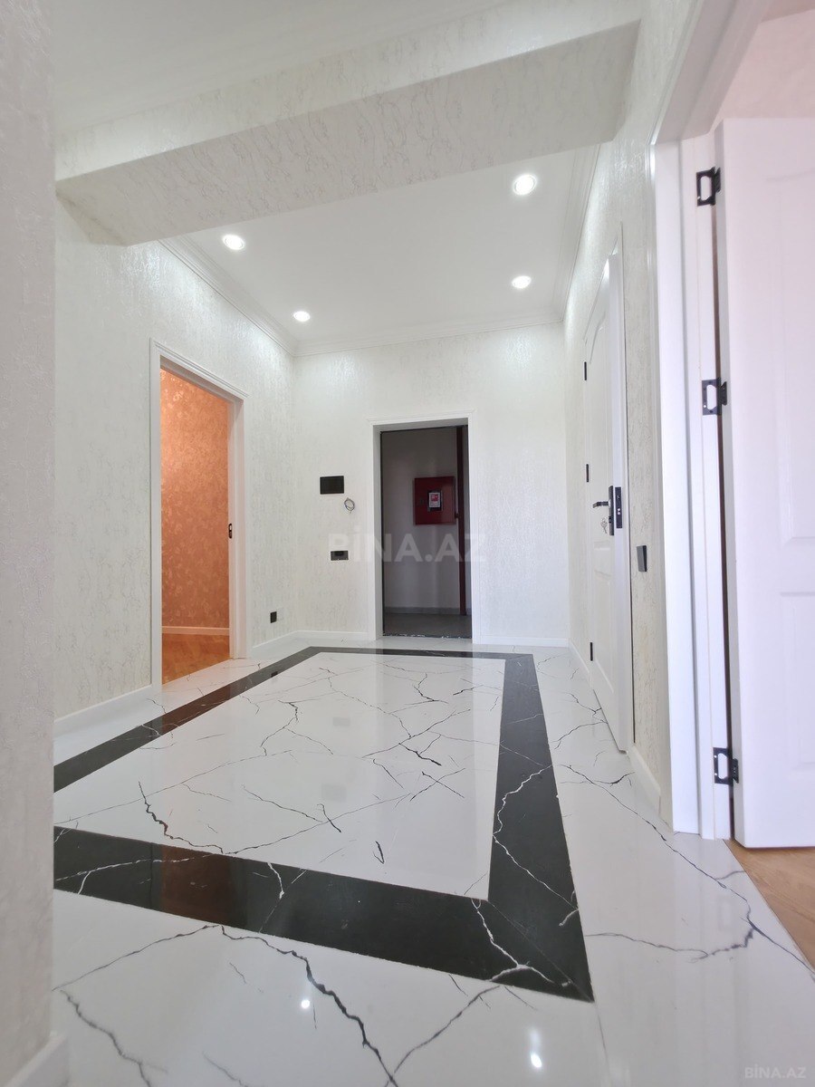 3 otaqlı Yeni tikili, Bakıxanov q., Bakı
