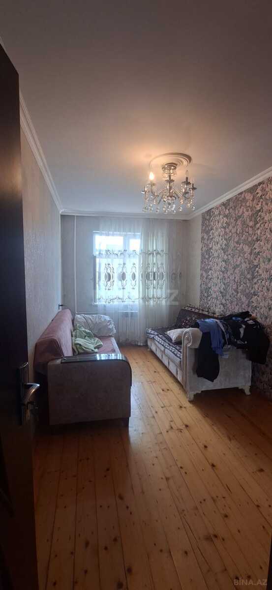 3 otaqlı Köhnə tikili, Xalqlar Dostluğu m., Bakı