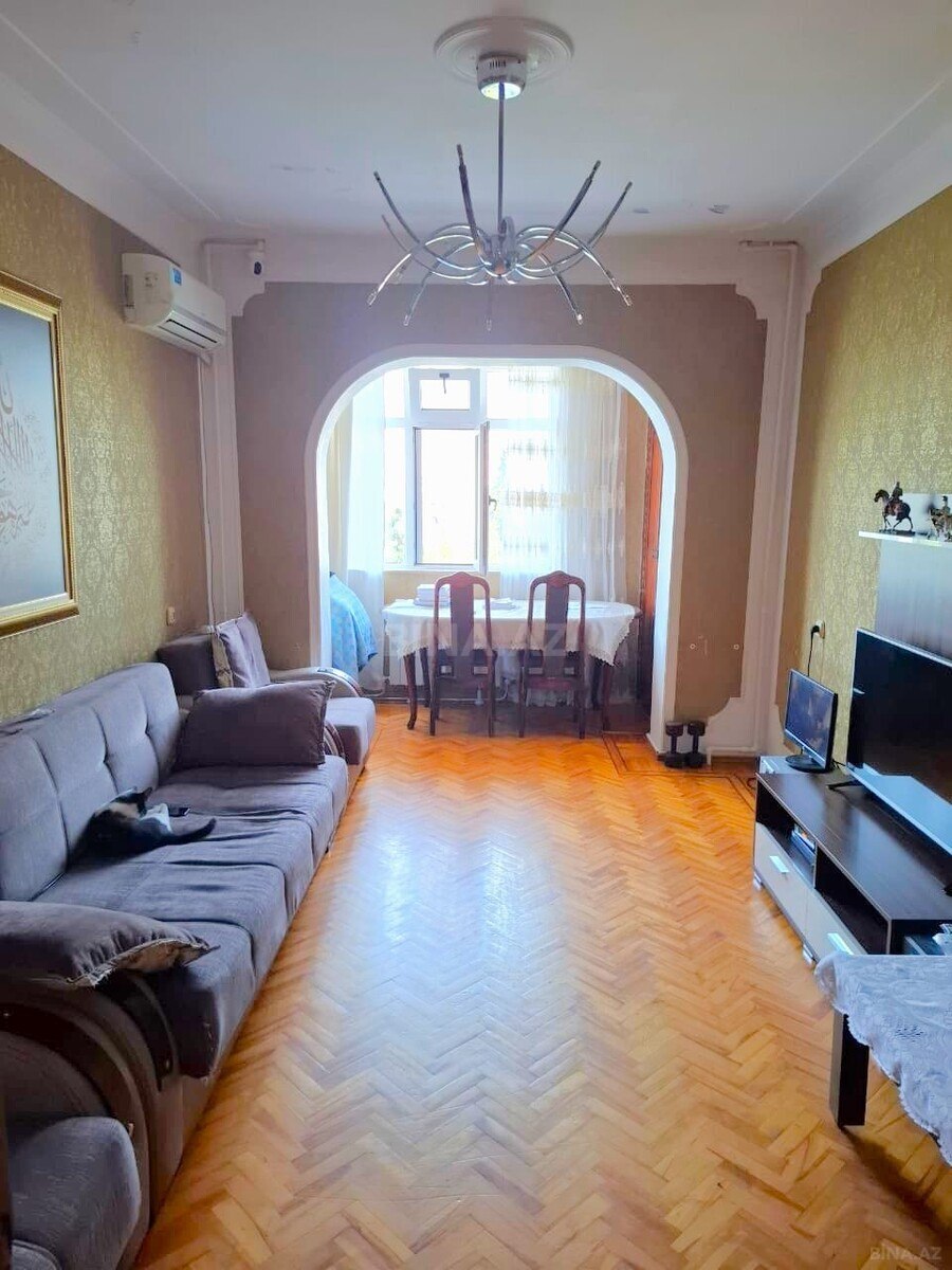 2 otaqlı Köhnə tikili, Xətai r., Bakı
