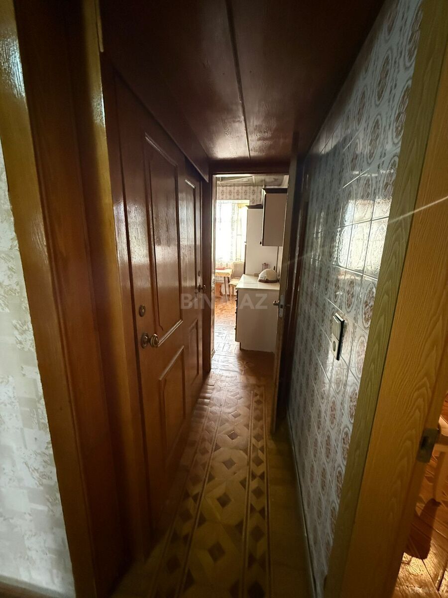 5 otaqlı Köhnə tikili, Xalqlar Dostluğu m., Bakı