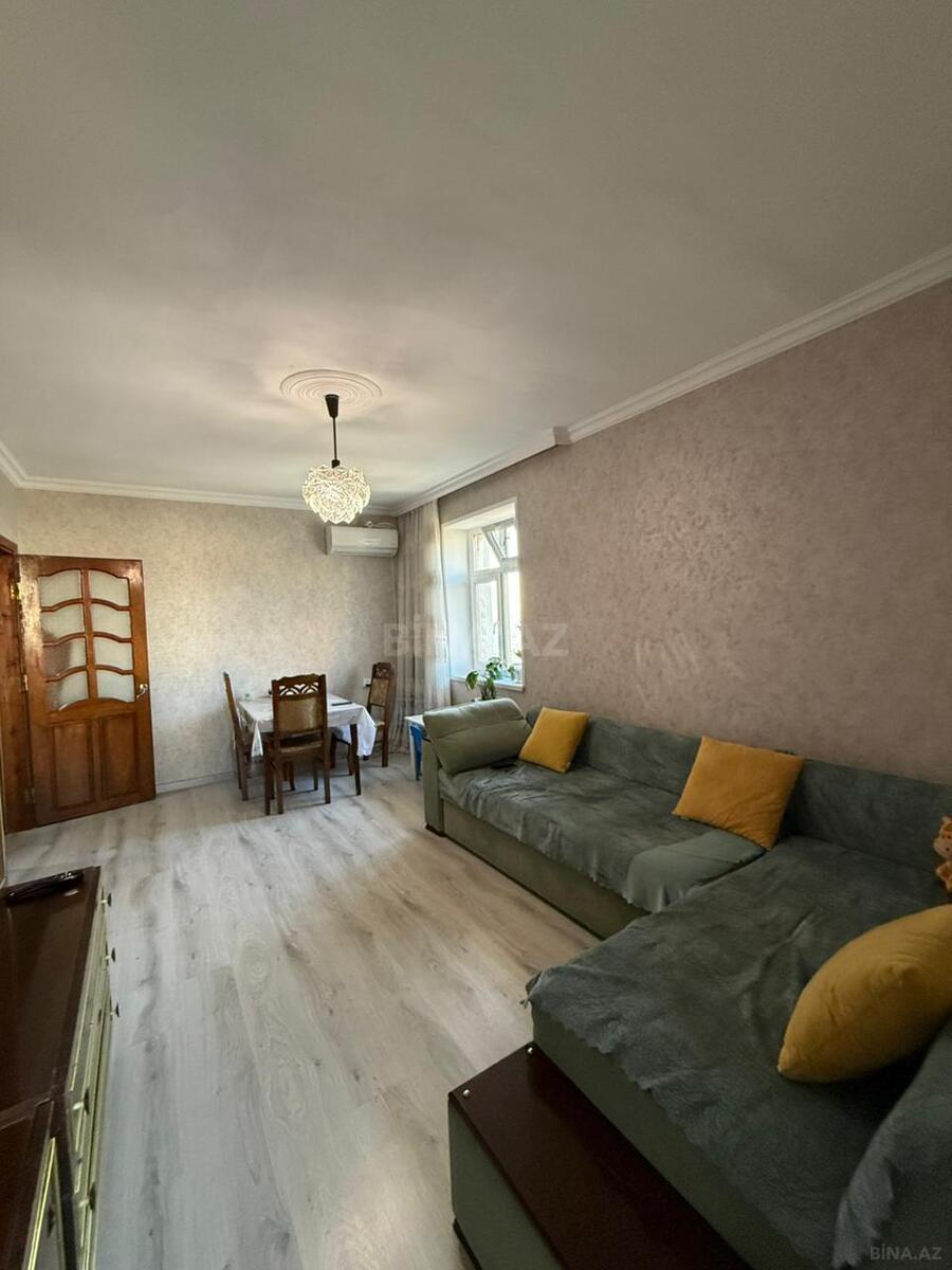 2 otaqlı Köhnə tikili, Əhmədli m., Bakı