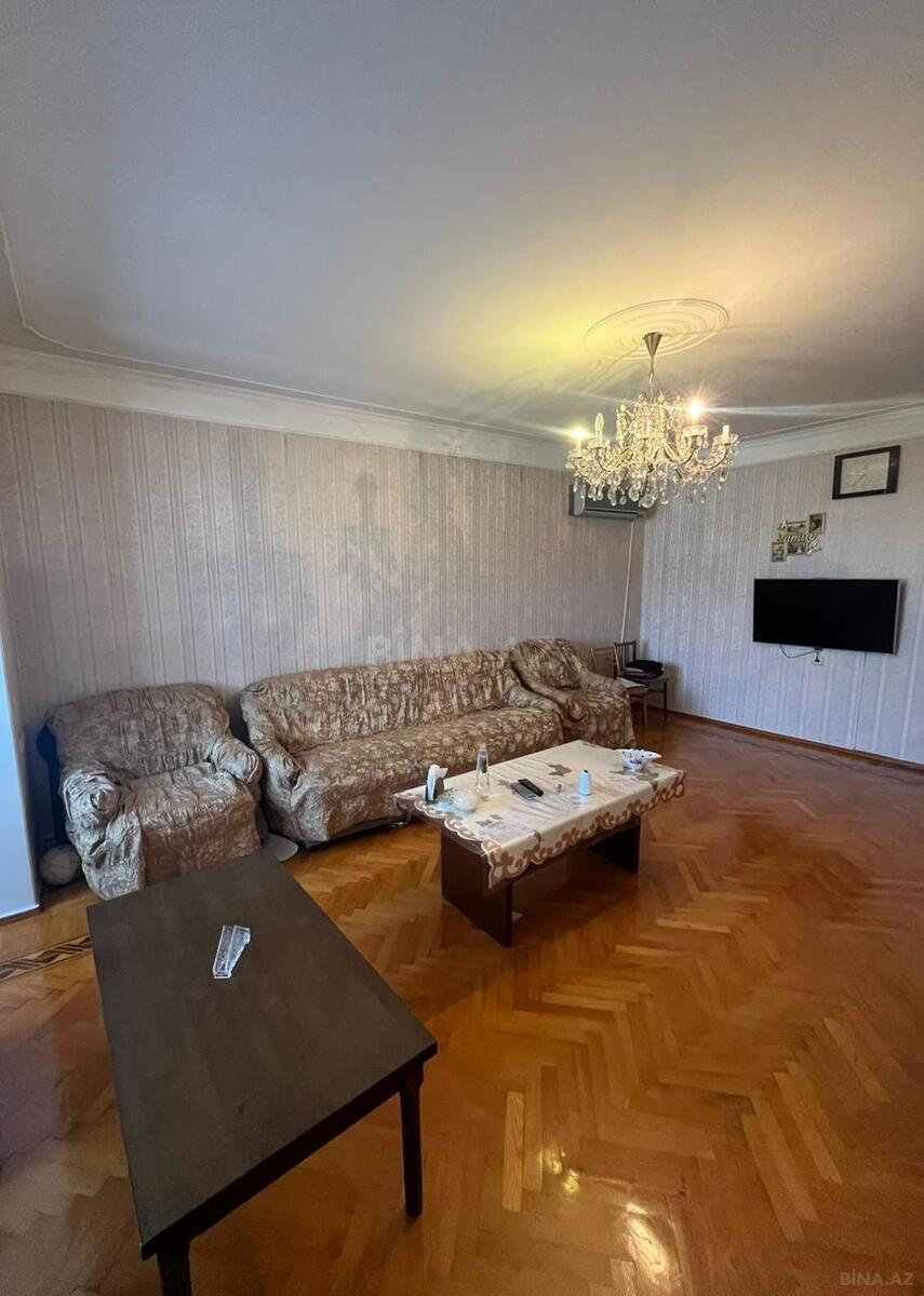 3 otaqlı Köhnə tikili, Gənclik m., Bakı