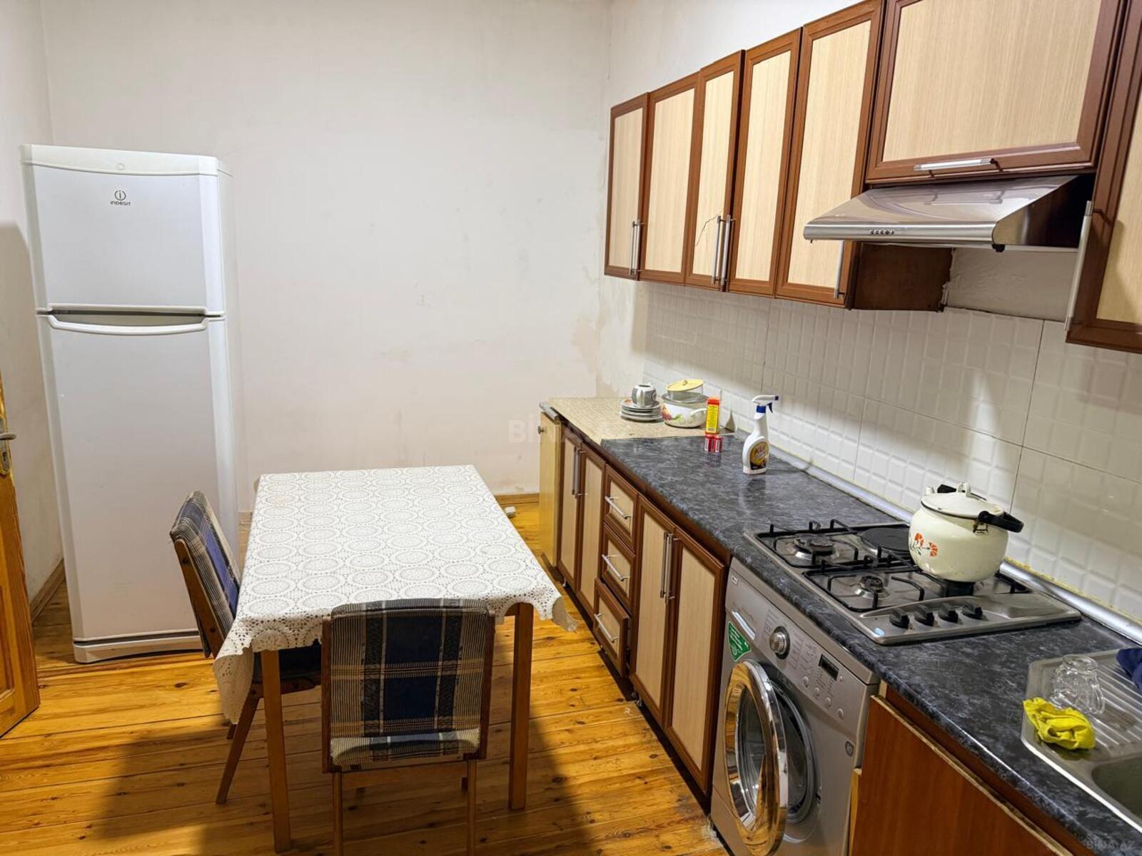 3 otaqlı Həyət evi/Bağ evi, 20 Yanvar m., Bakı