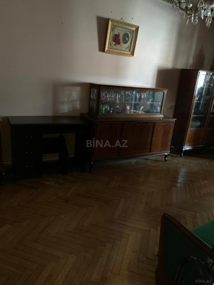 4 otaqlı Köhnə tikili, Yasamal r., Bakı