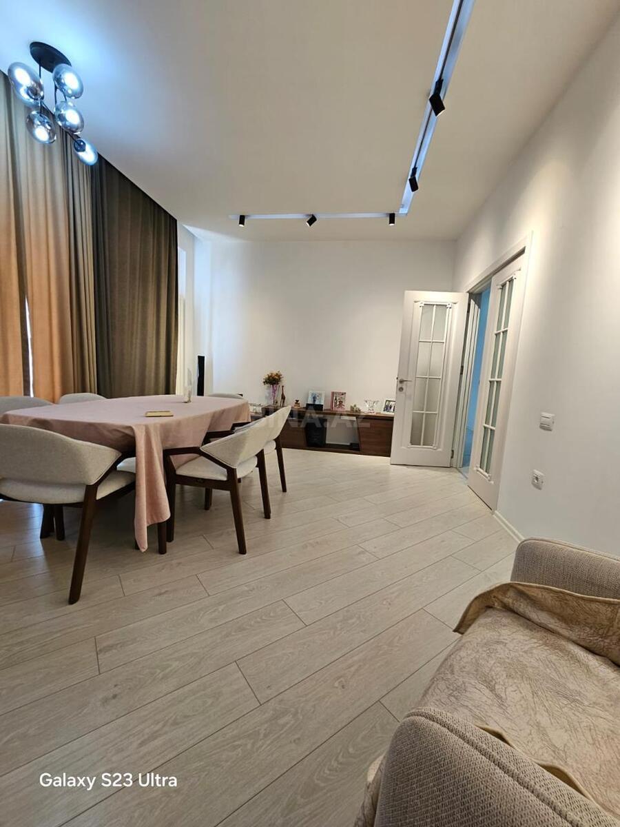 3 otaqlı Yeni tikili, Elmlər Akademiyası m., Bakı