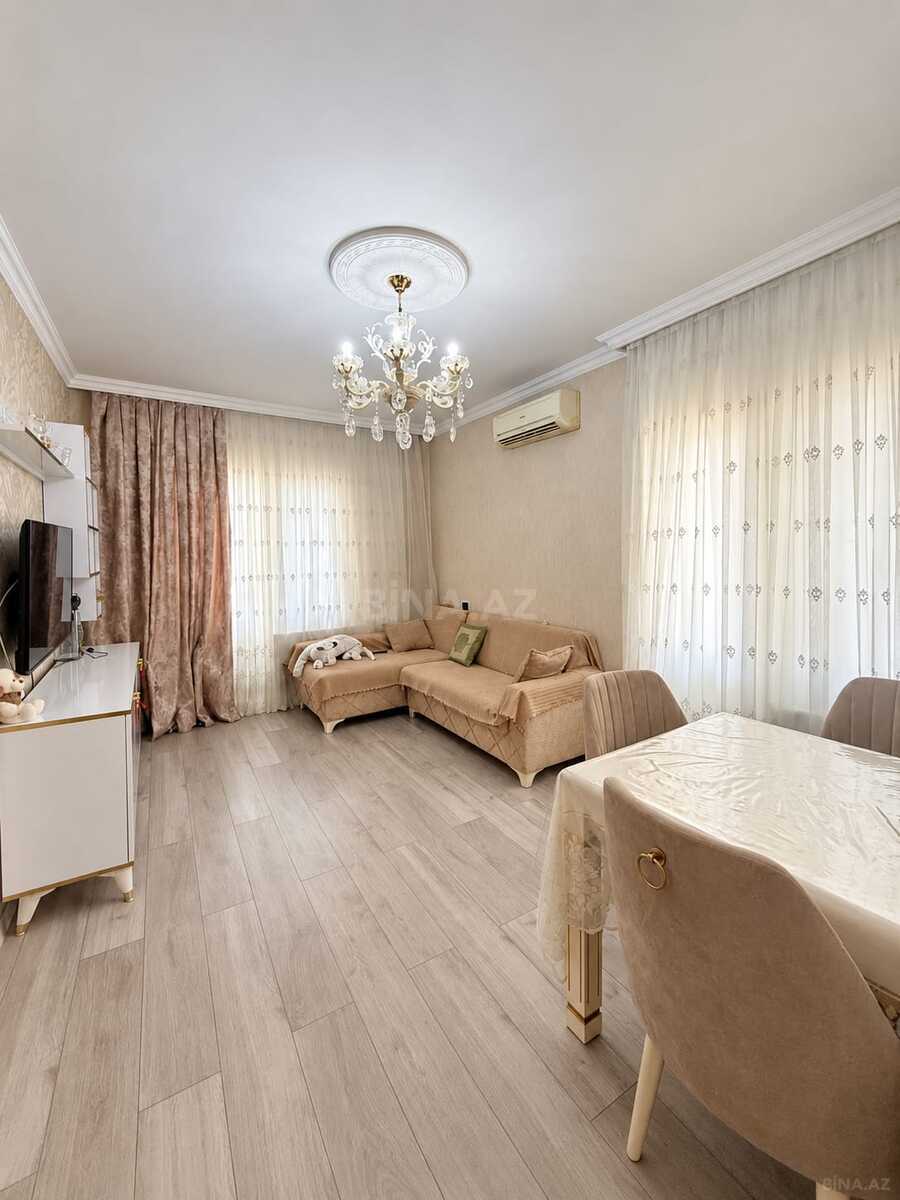 3 otaqlı Köhnə tikili, İnşaatçılar m., Bakı