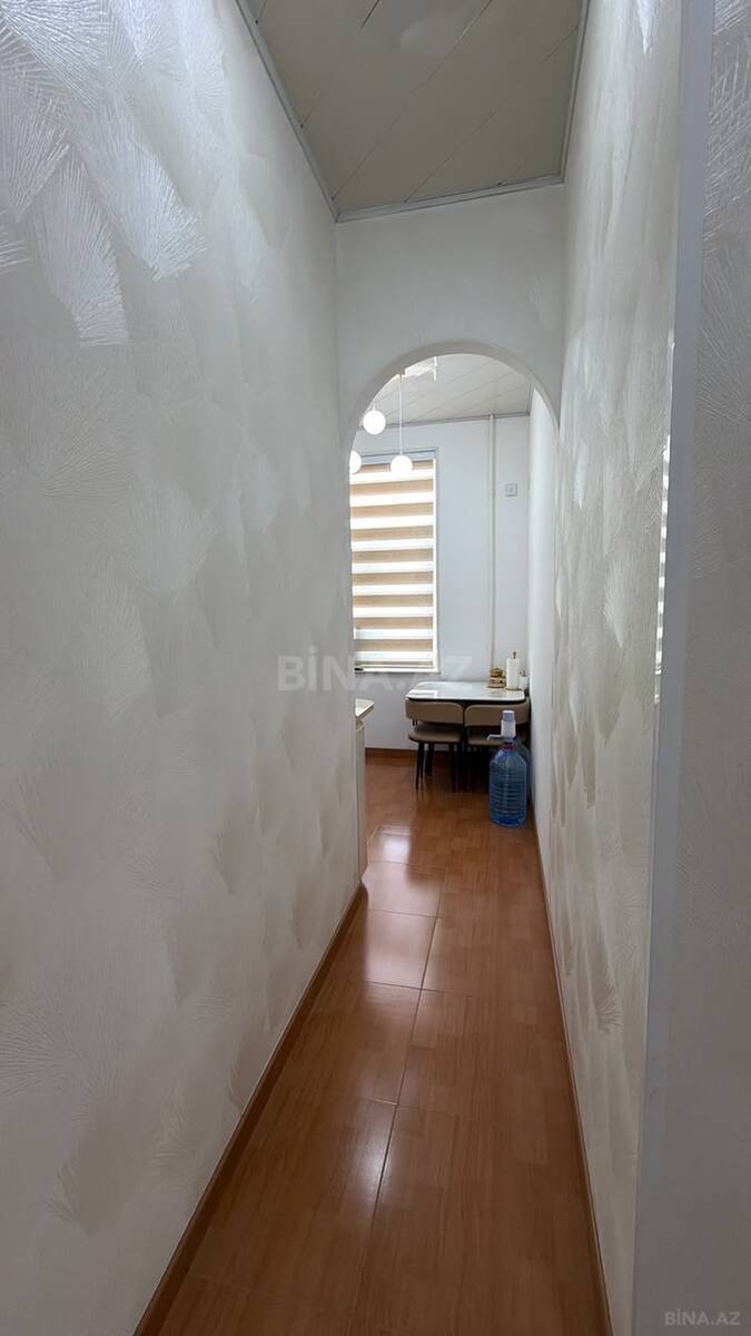 2 otaqlı Köhnə tikili, Bakıxanov q., Bakı
