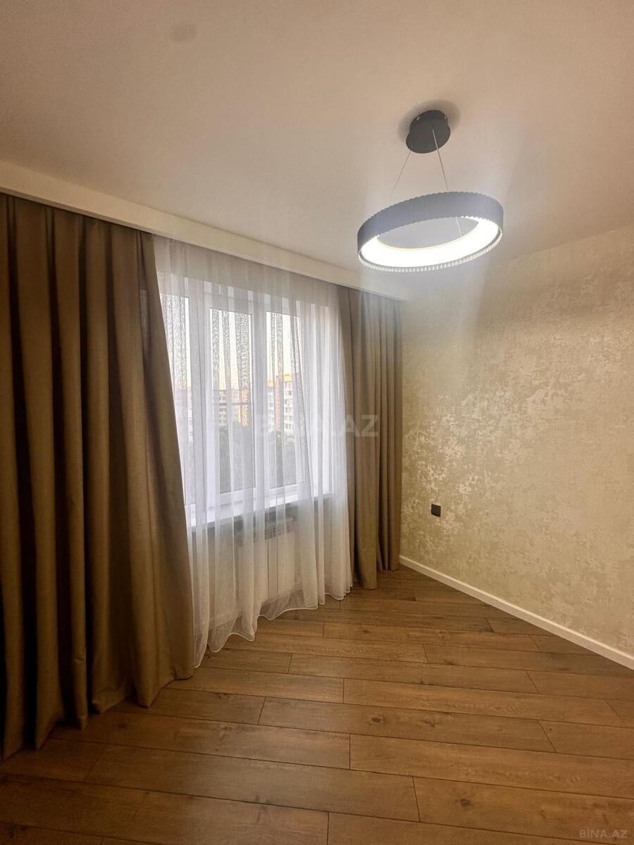 3 otaqlı Köhnə tikili, Əhmədli m., Bakı